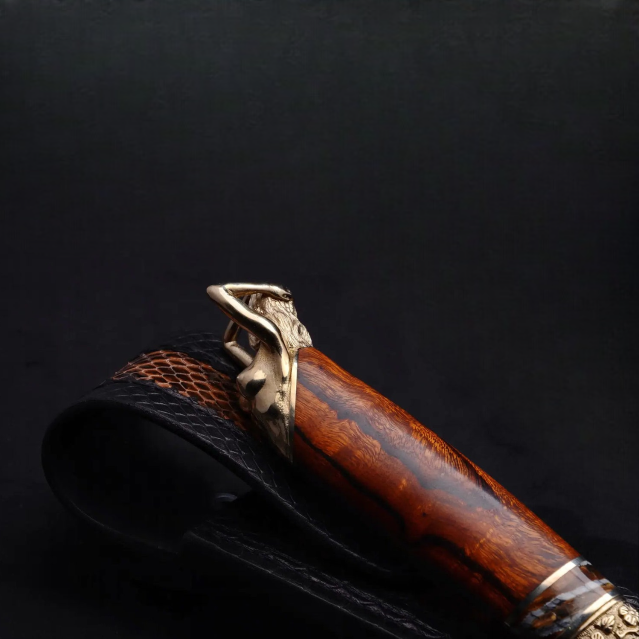 Best Antique Style Steel Knife