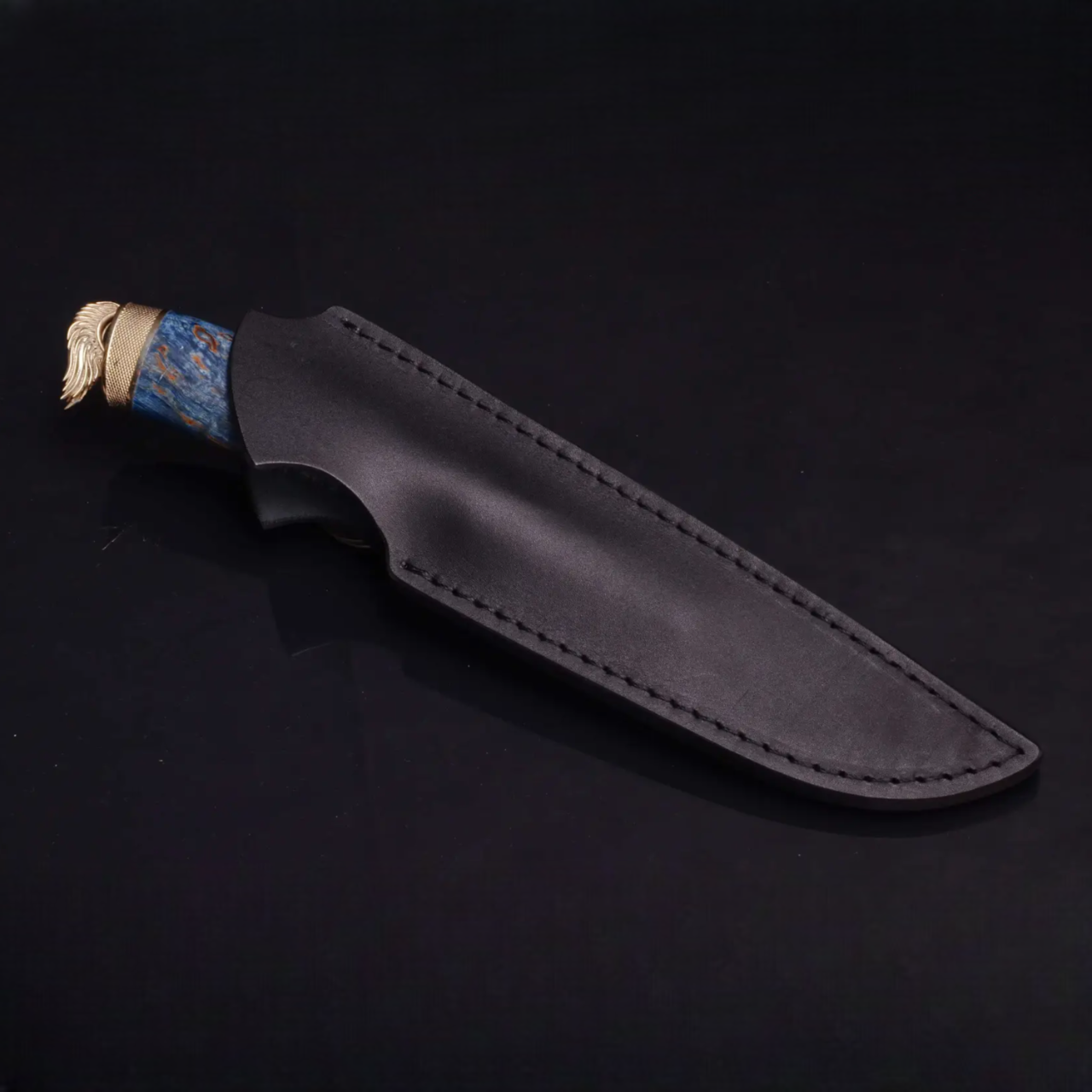 Personalized Damascus steel knives