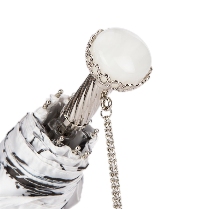 Chic Black and White Flowered Folding Umbrella – Handmade in Italy