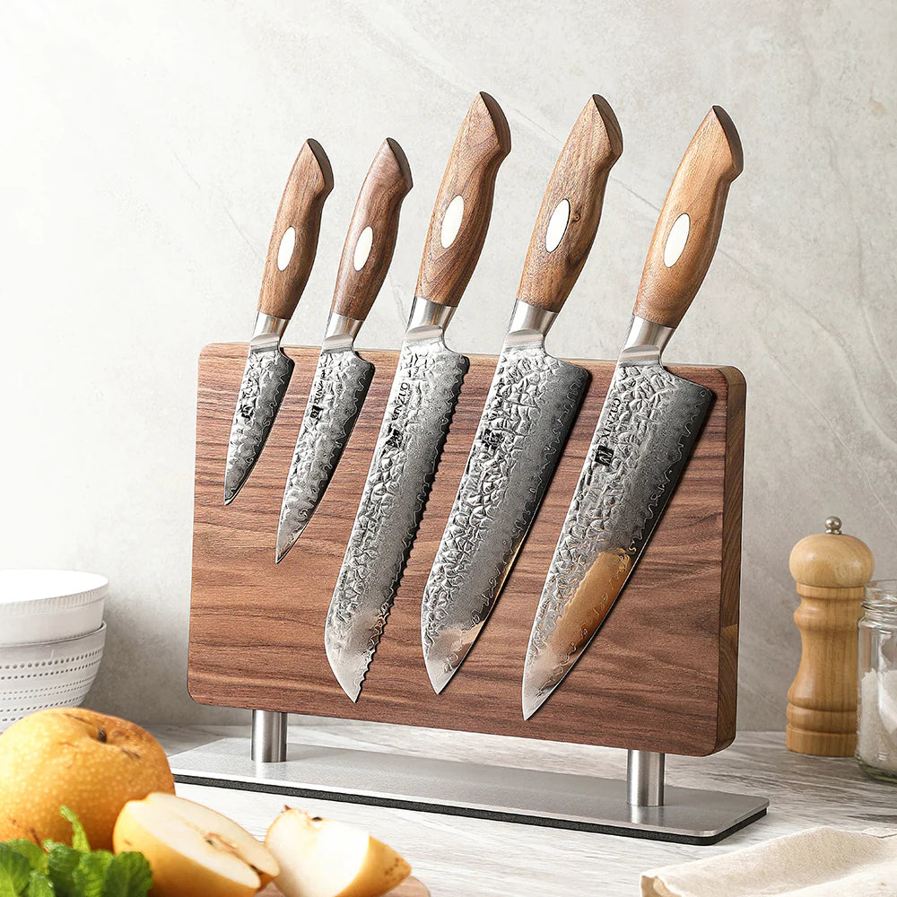Magnetic Knife Holder in Walnut Wood – Double-Sided