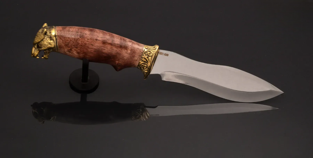 Hunting Knife with Stainless Steel Blade and Bog Oak Handle