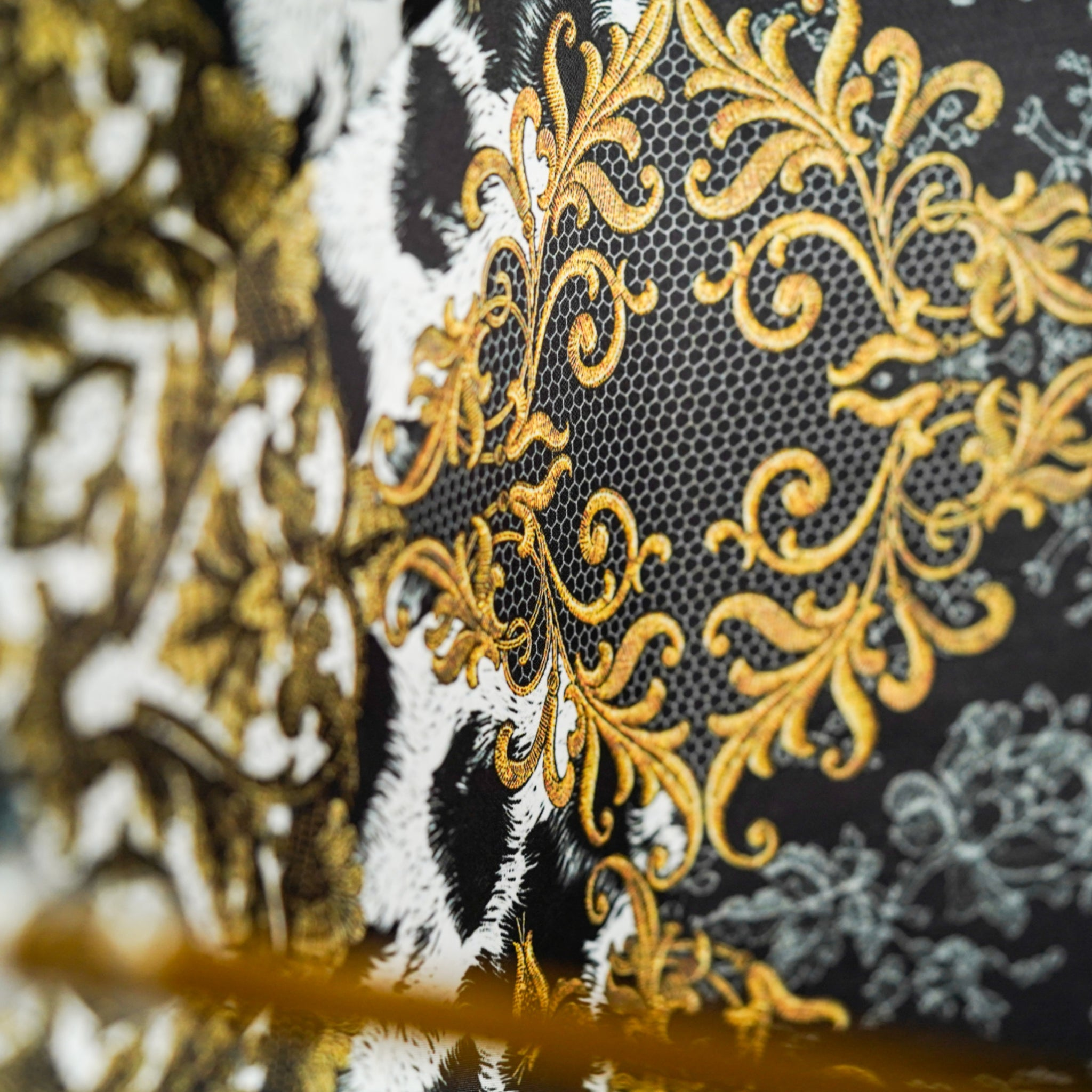 The Baroque Touch – Timeless Dramatic Design Umbrella