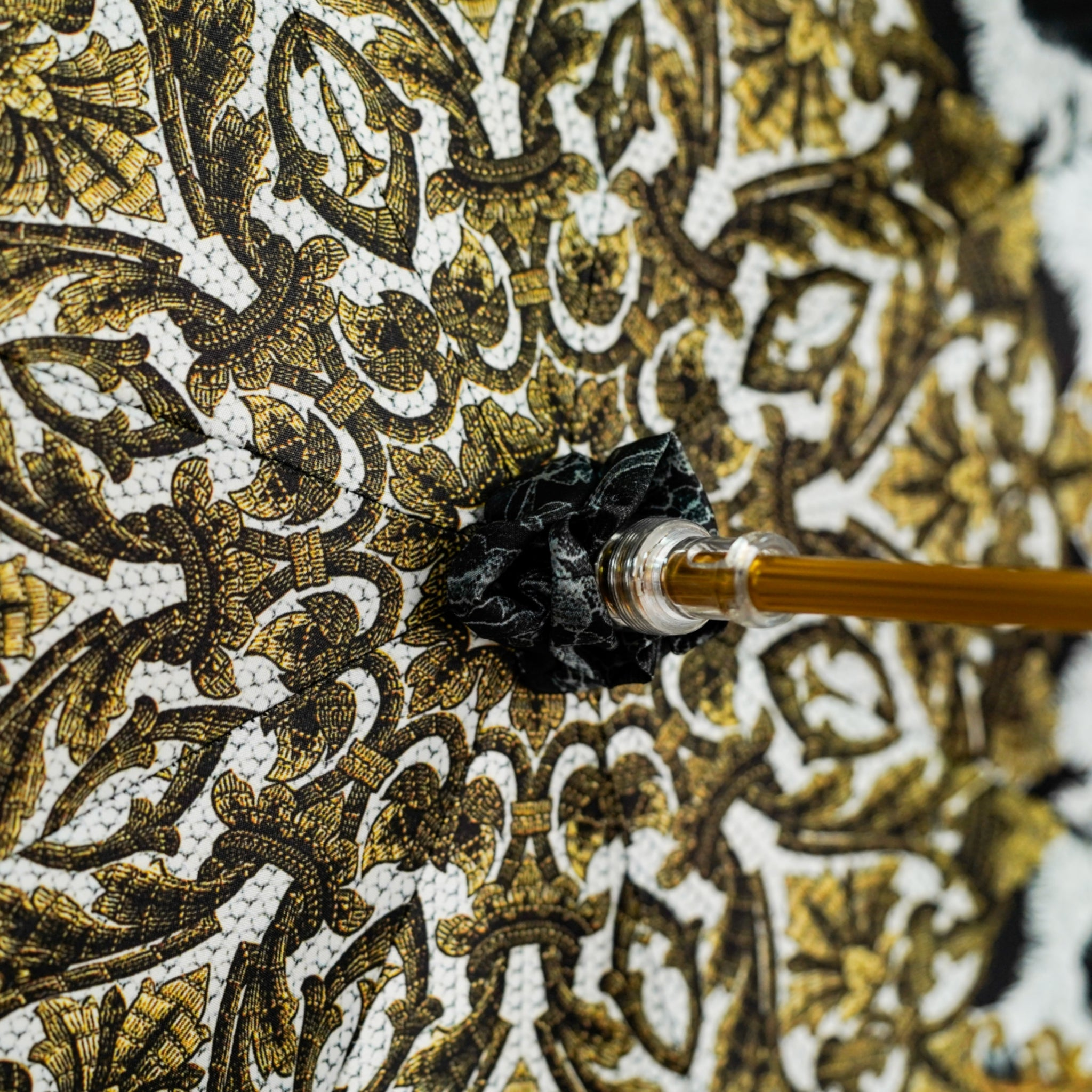 The Baroque Touch – Timeless Dramatic Design Umbrella