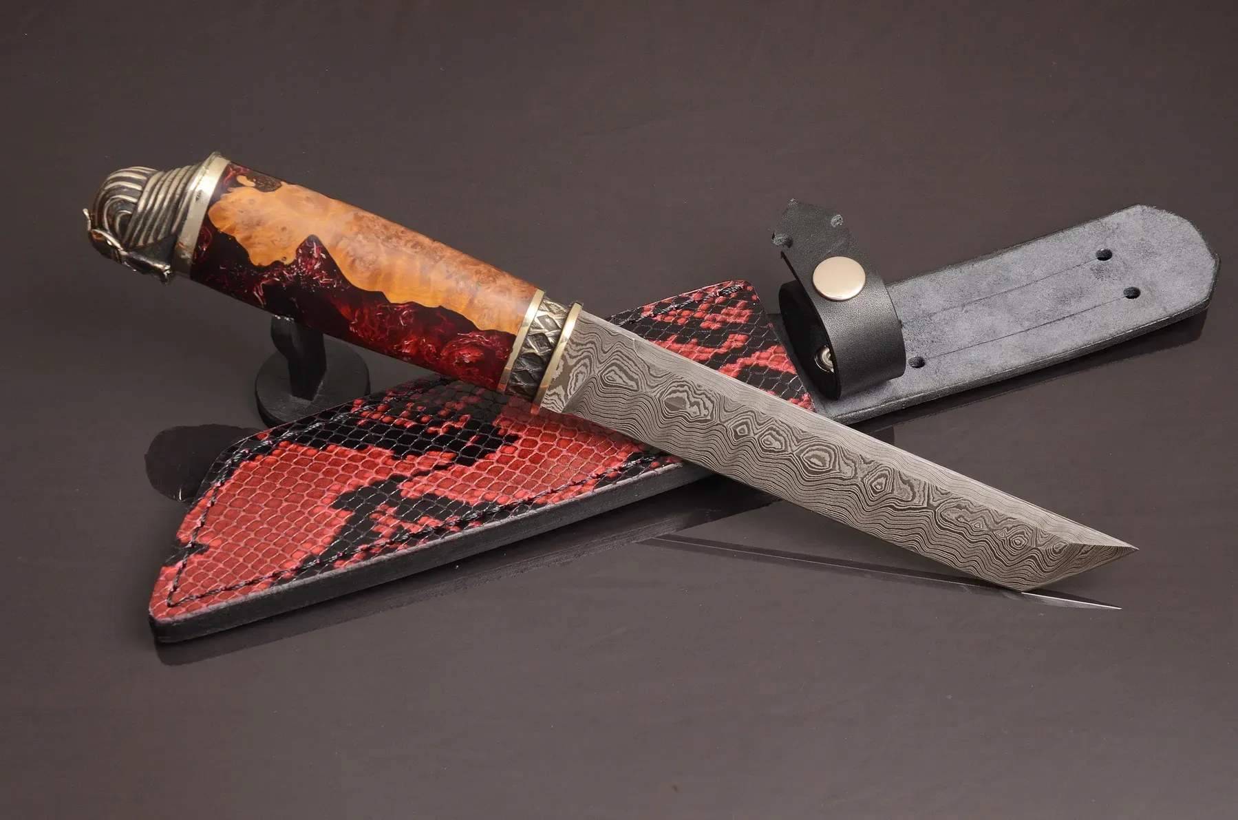 Handcrafted Tanto Knife with Damascus Steel Blade and Hybrid Handle