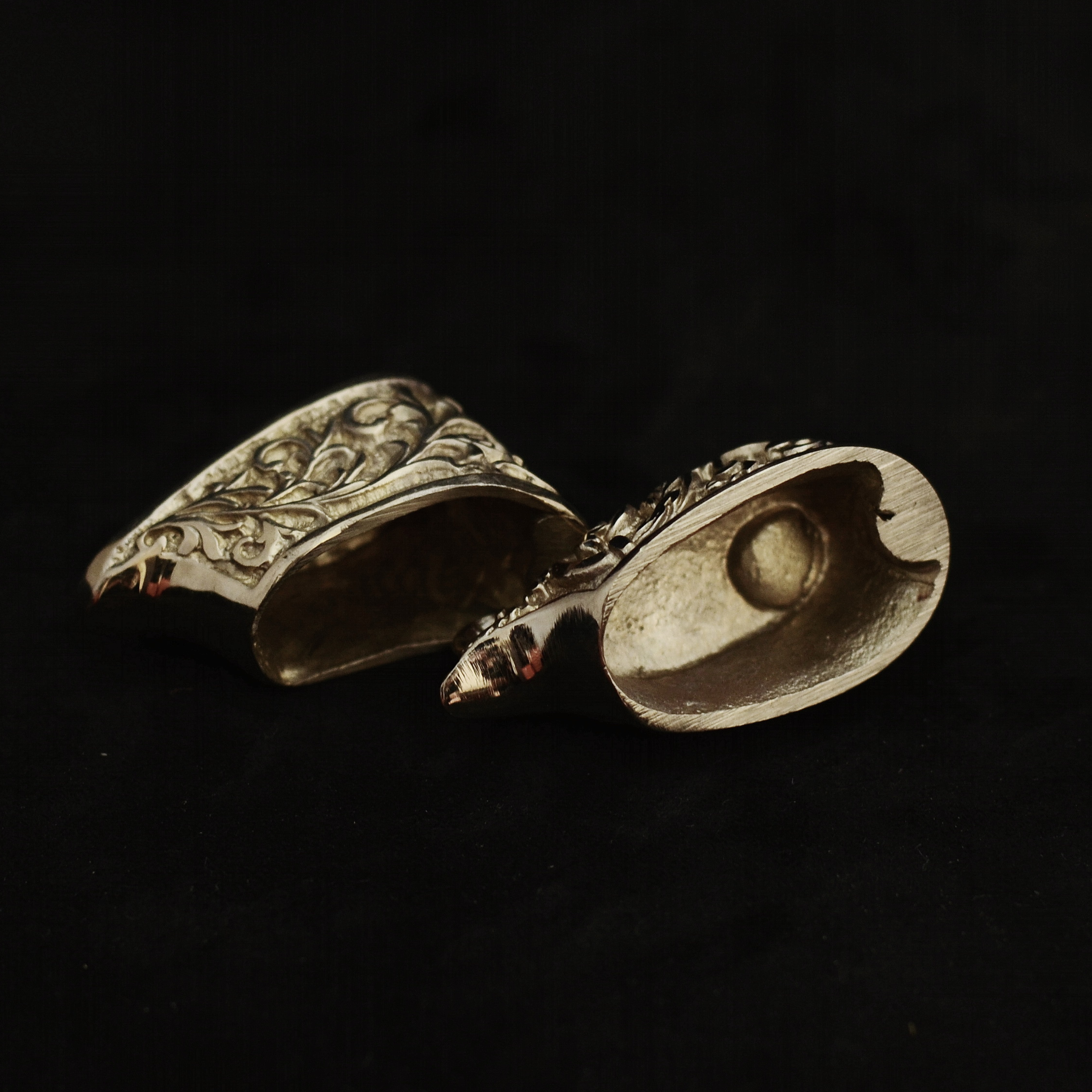 Brass Knife Guards and Bolsters Pommel