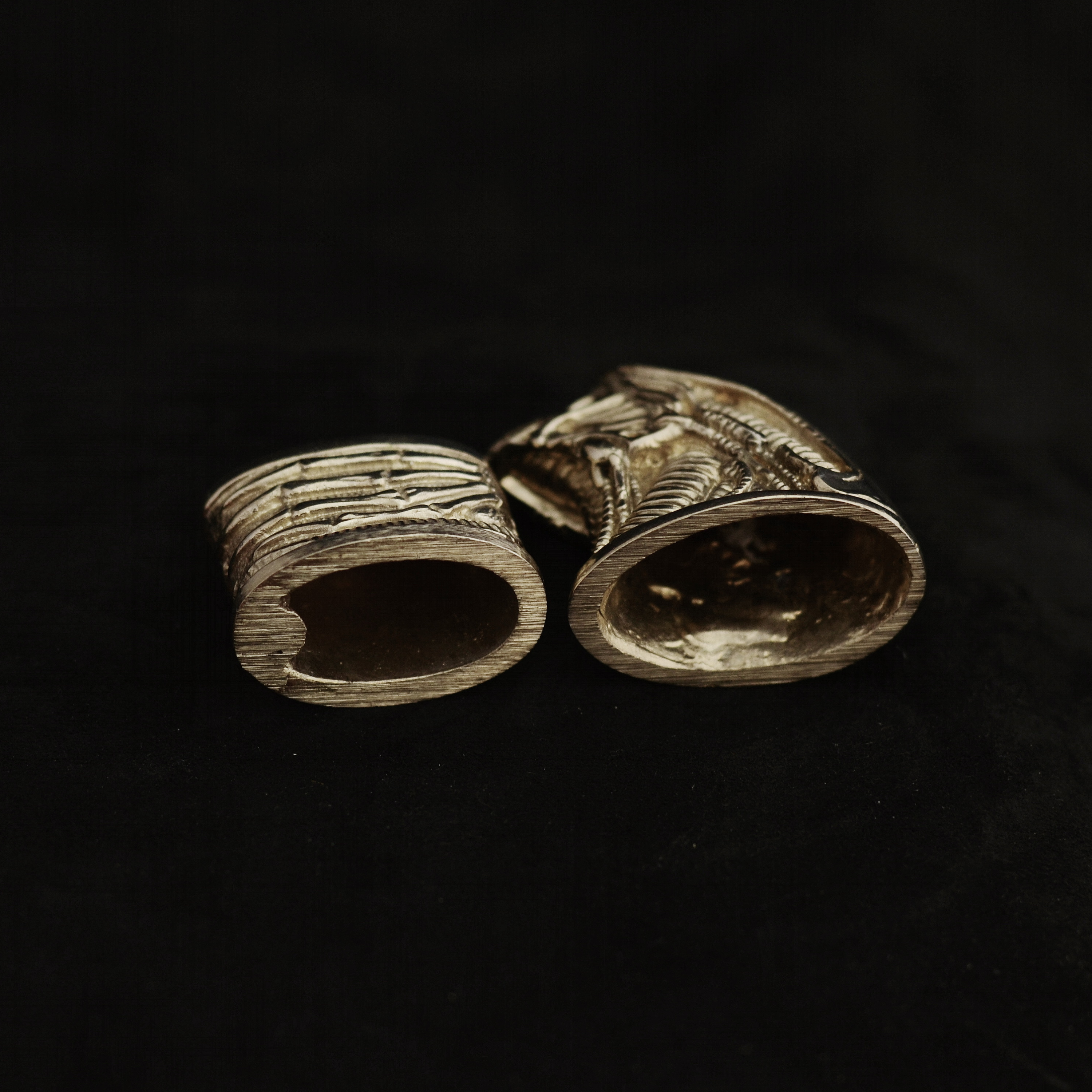Knife gold guards, bolsters