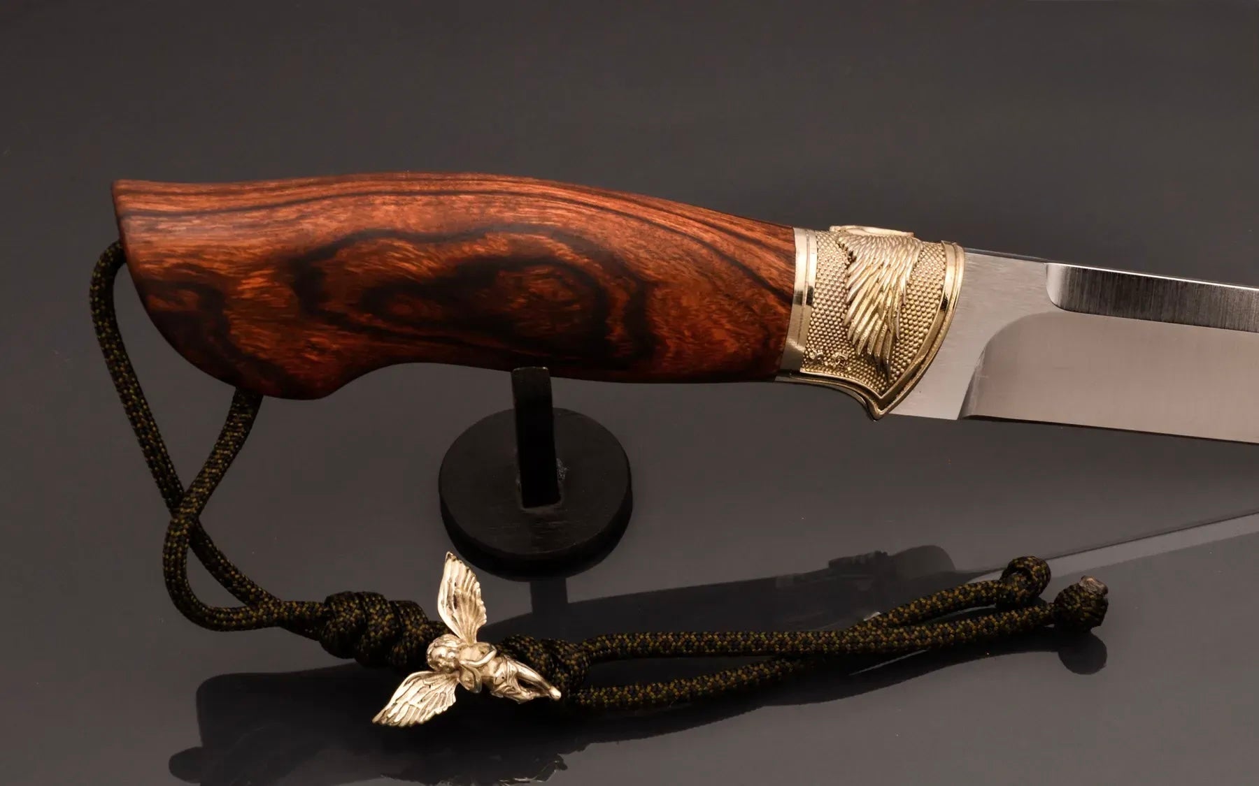 Custom handmade knife for collectors