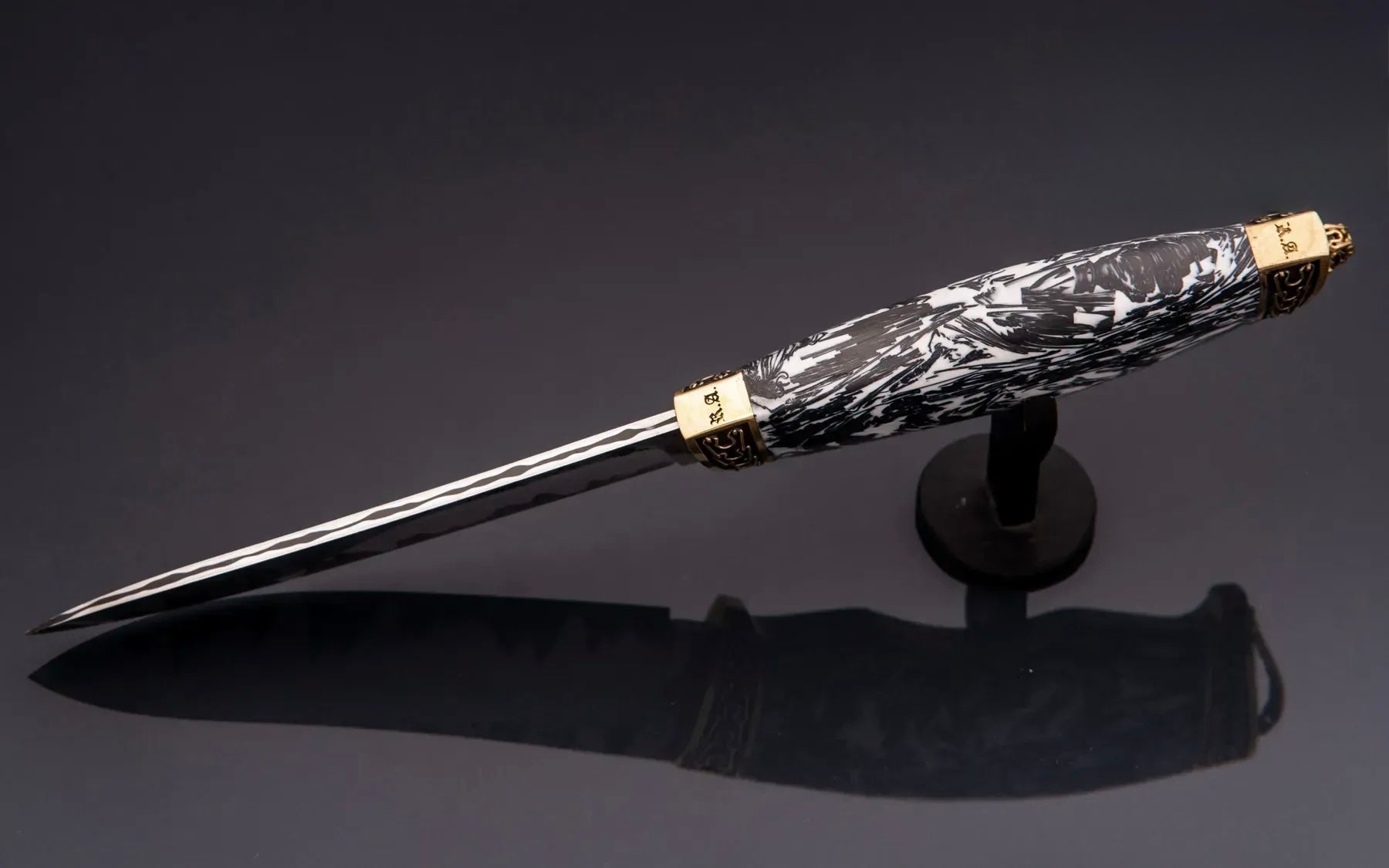 Handmade knife for private collection