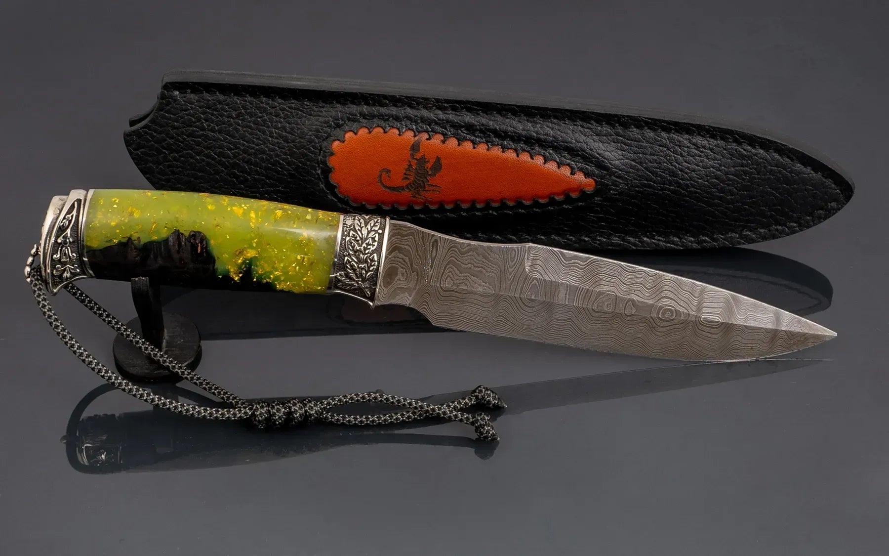 Limited edition handmade damascus knife