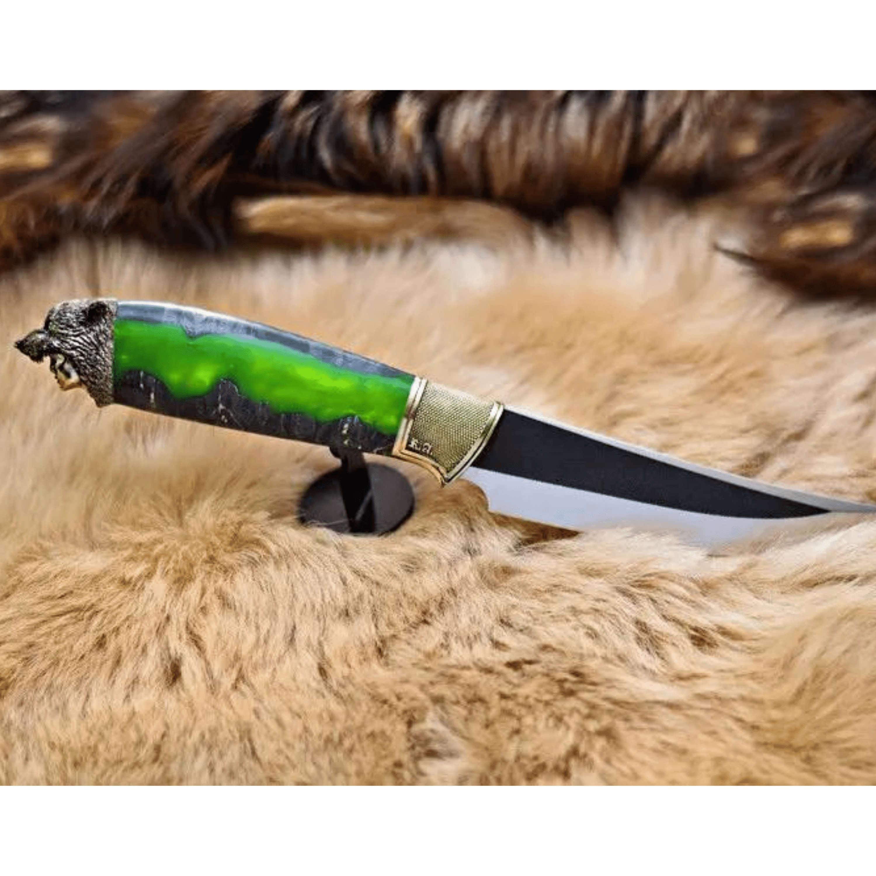 Green Handmade Designer Knife "Wolf"