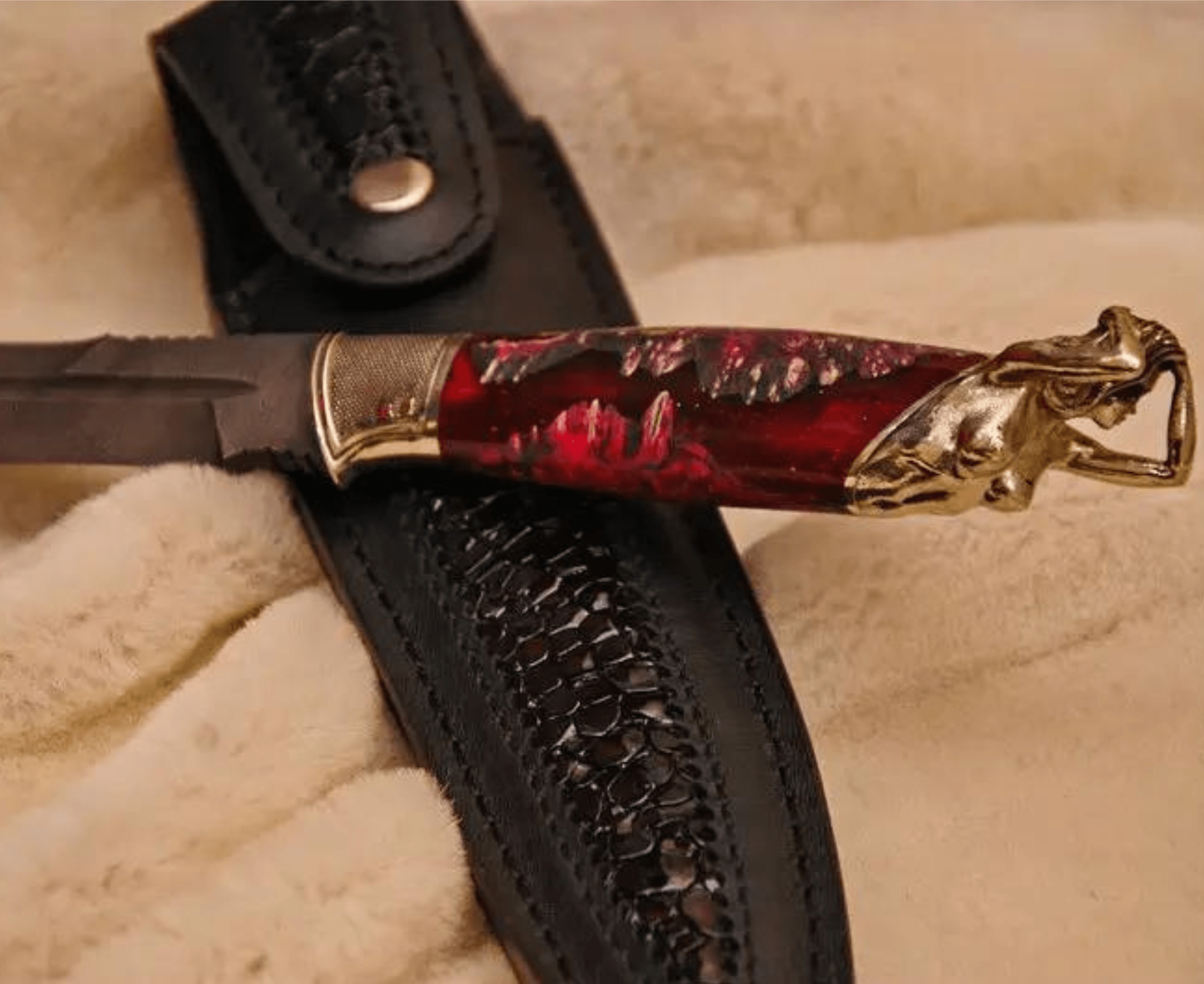 Handmade Exclusive Hunting Knife "Daenerys"