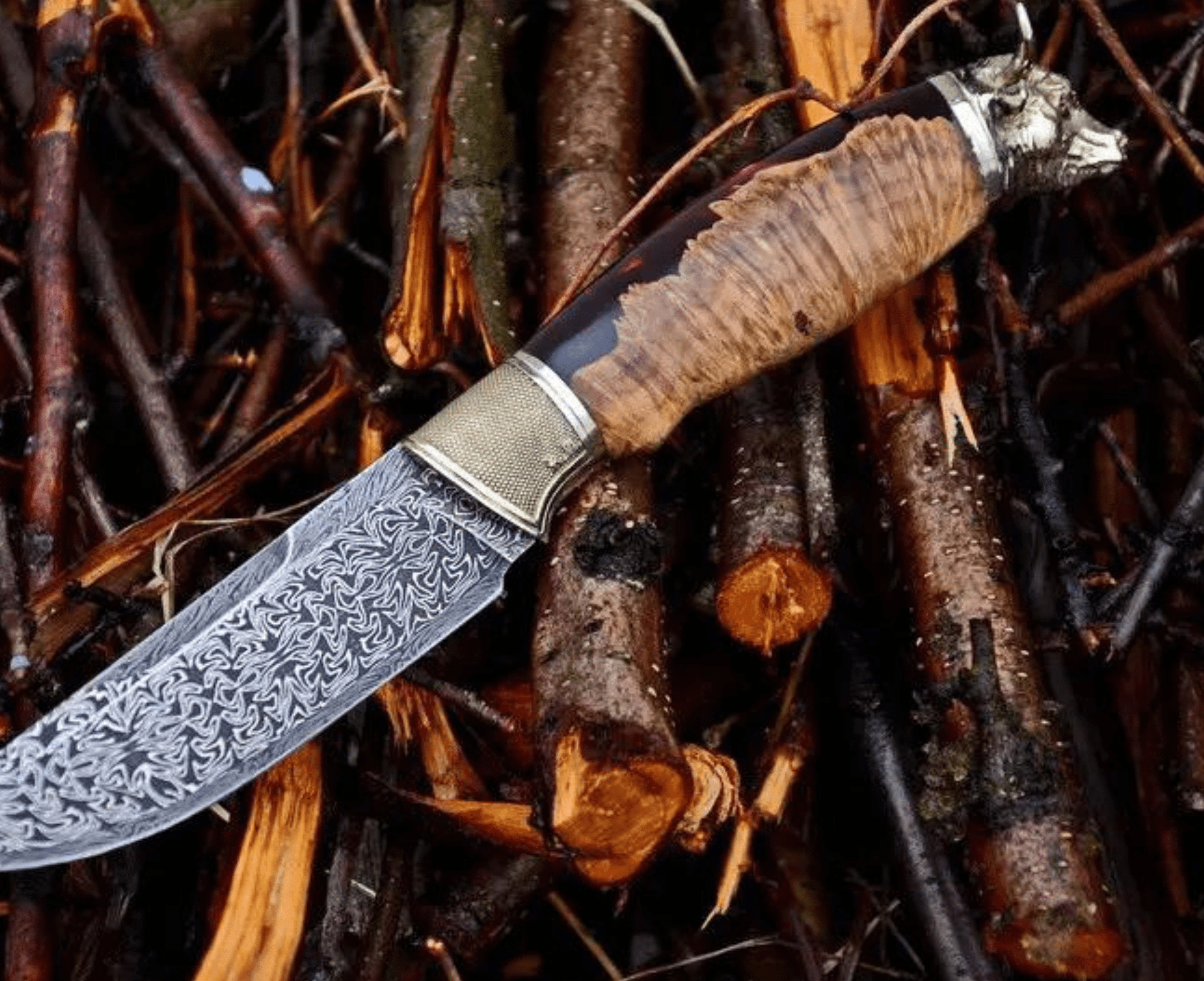 Mosaic Damascus Knife "Bull Look Into The Soul"