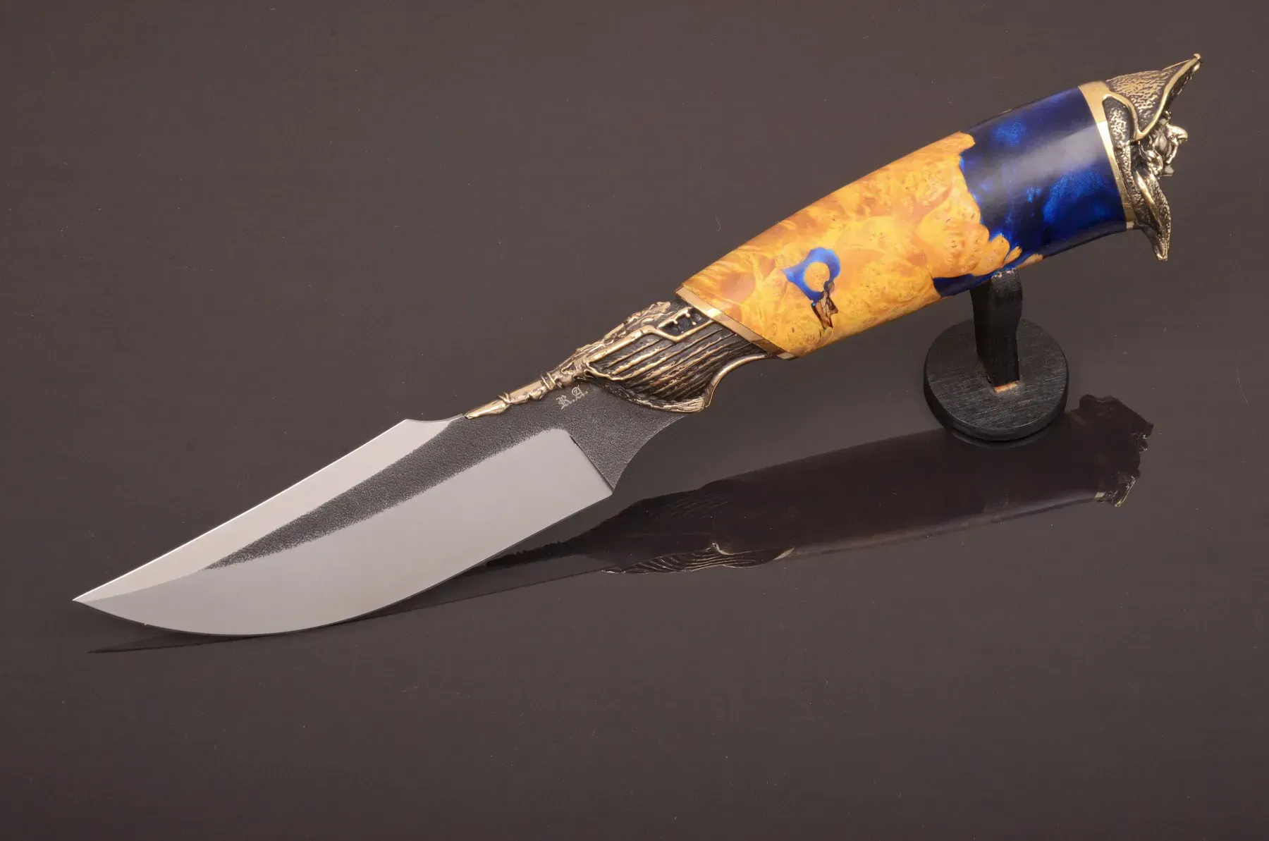 Black Pearl Handcrafted Universal Knife with Hybrid Handle
