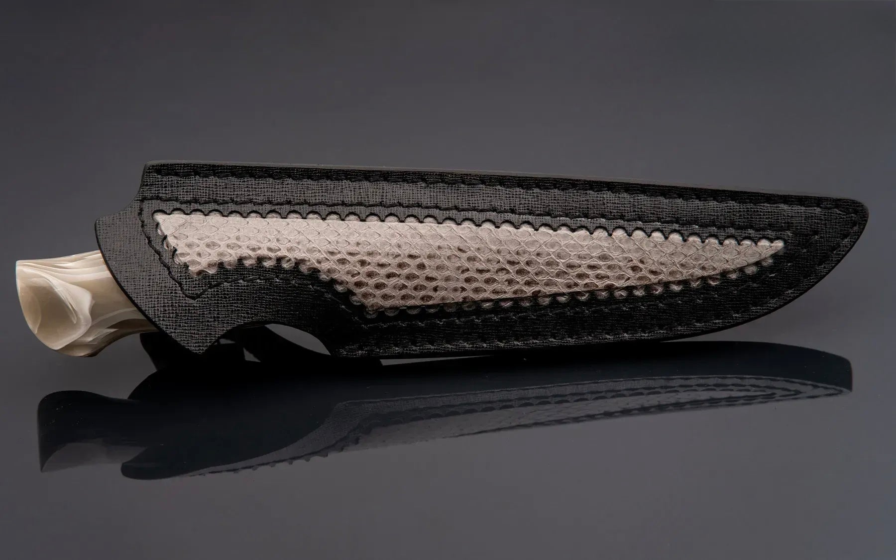 collector handmade knife