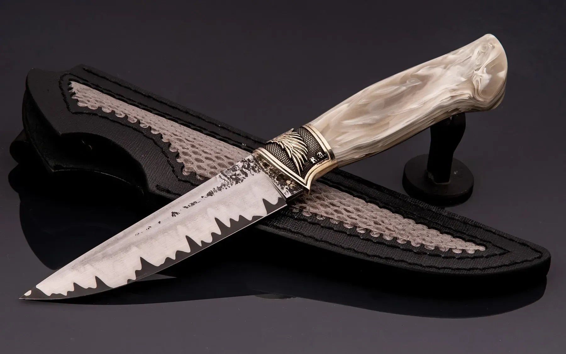 custom knife with acrylic handle