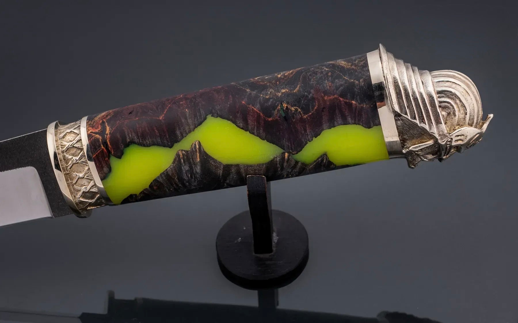 epoxy resin burl wood knife art