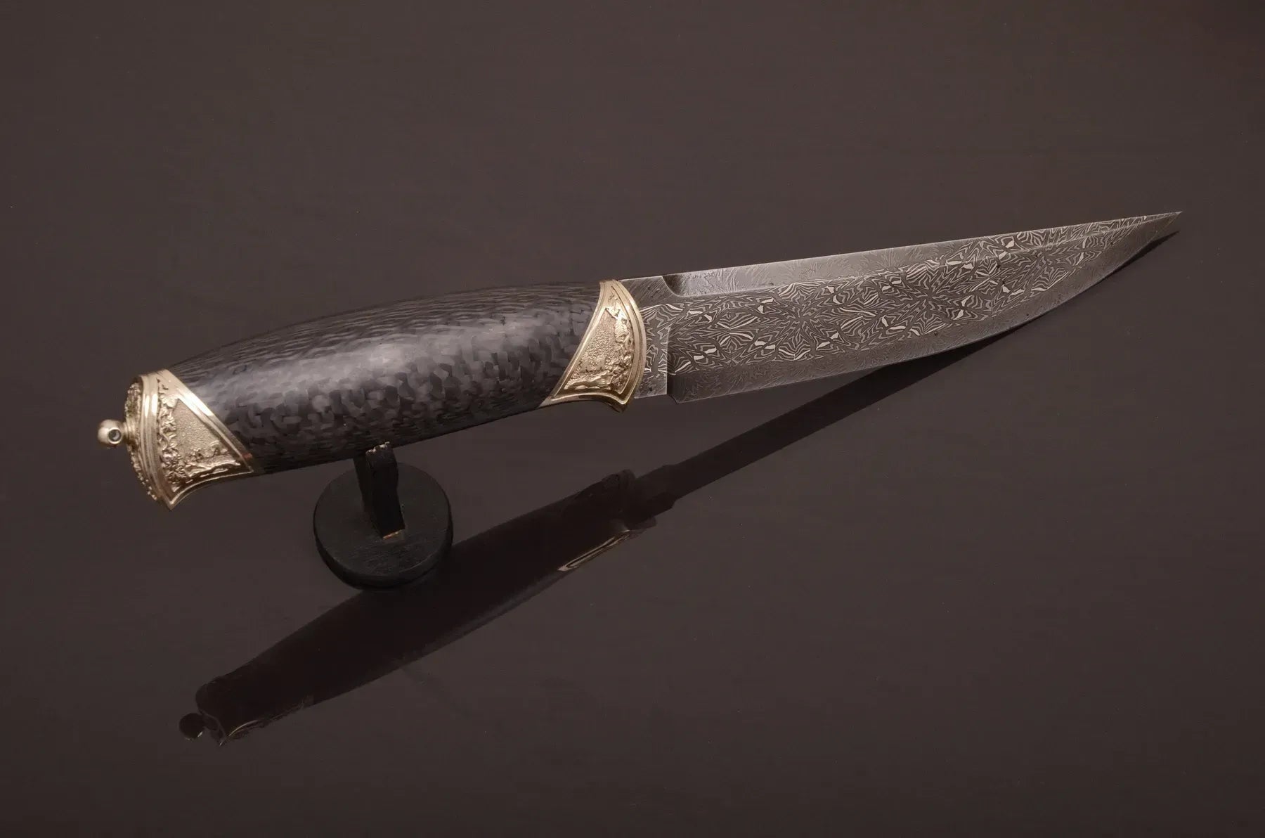 exclusive handmade knife damascus steel