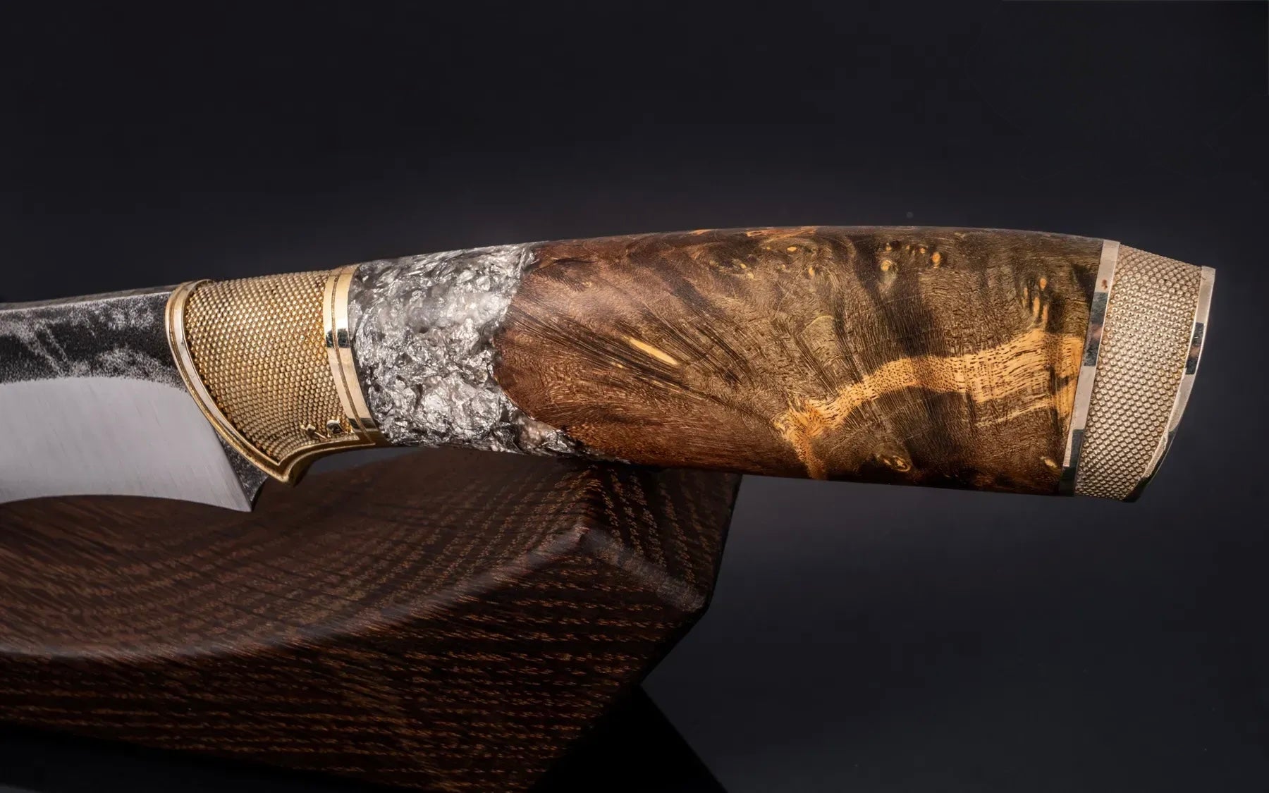 exclusive handmade knife for collectors and private collections