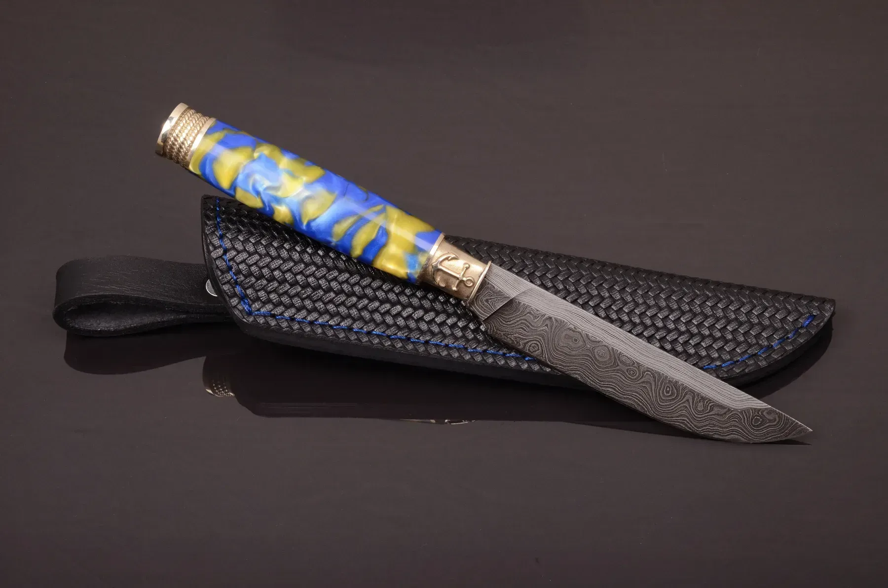 Handmade Damascus Knife - Anchor Guard and Ship Wheel Pommel