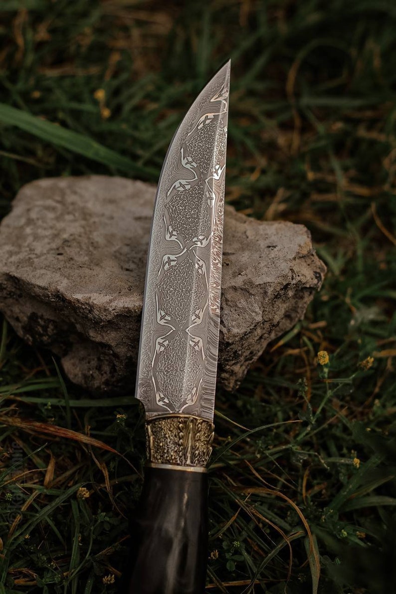 Knives made from rare wood species