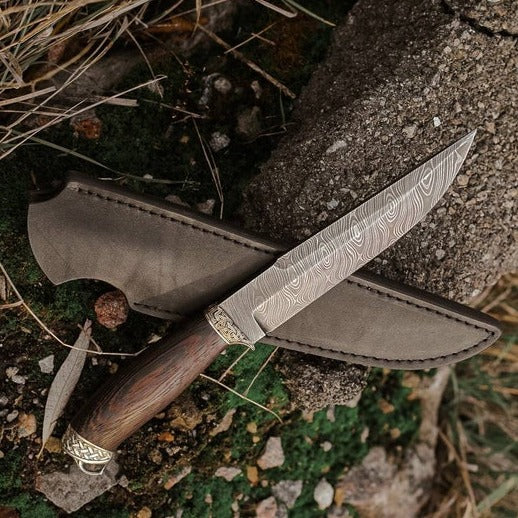Limited edition hunting knives