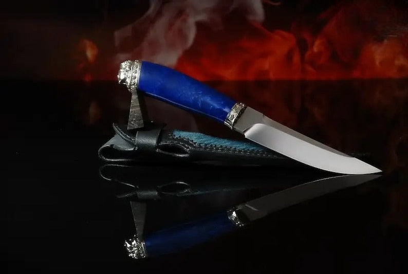 Exclusive hunting knife accessories