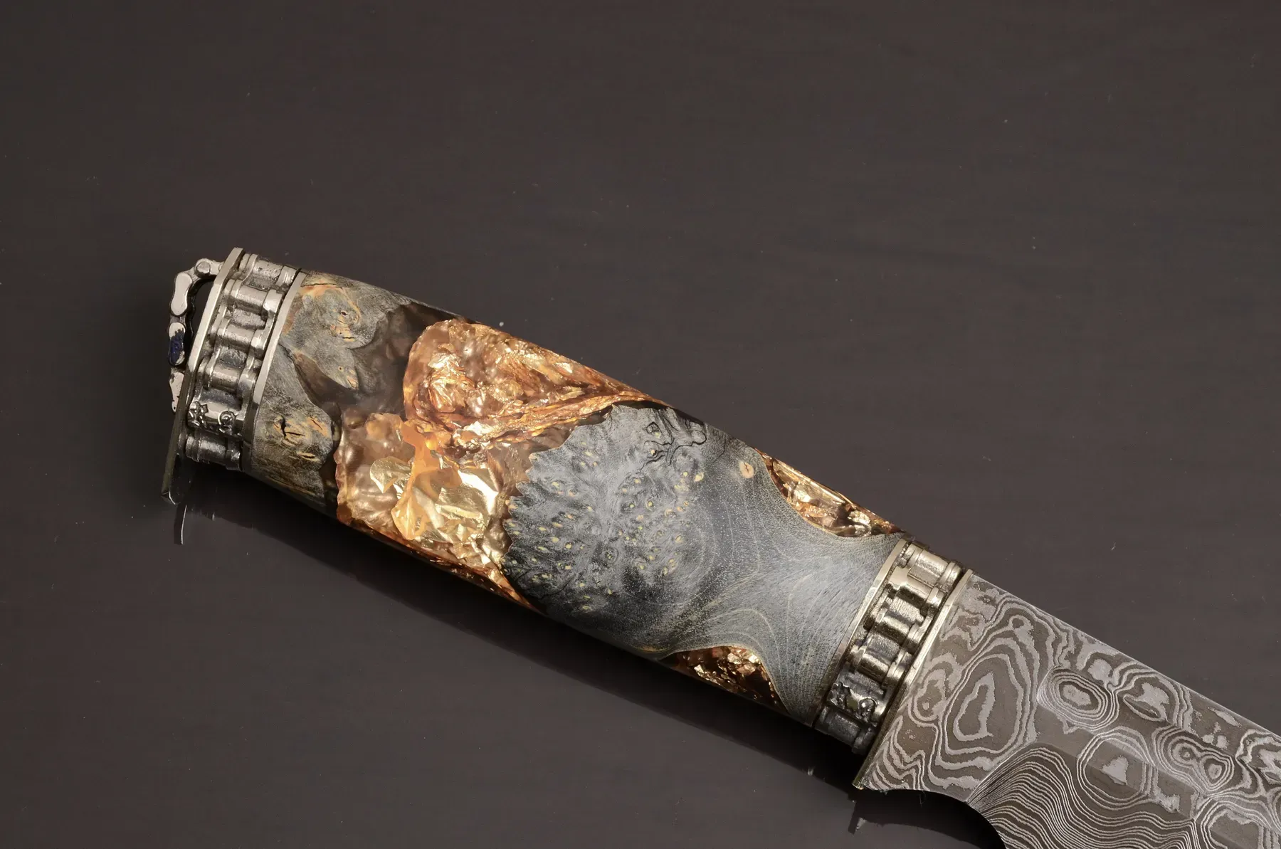 Luxury Damascus Steel Knife with Hybrid Handle and Leather Sheath - Elegant Knives