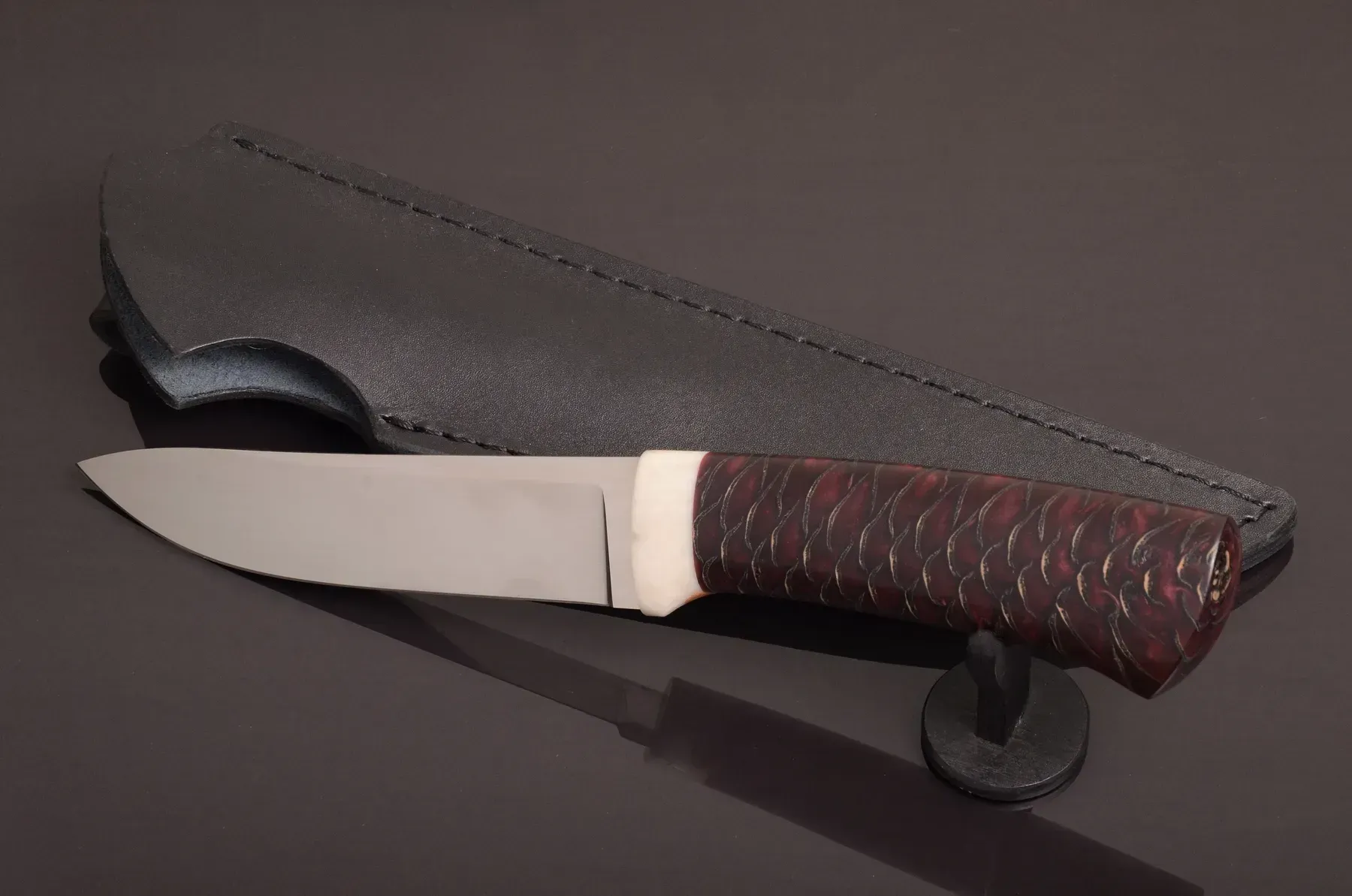 Handmade Designer Knife with Stabilized Hornbeam Handle - Elegant Knives