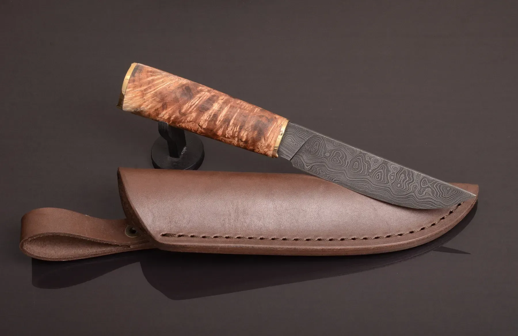 Luxury Handmade Damascus Steel Knife with Maple Burl Handle