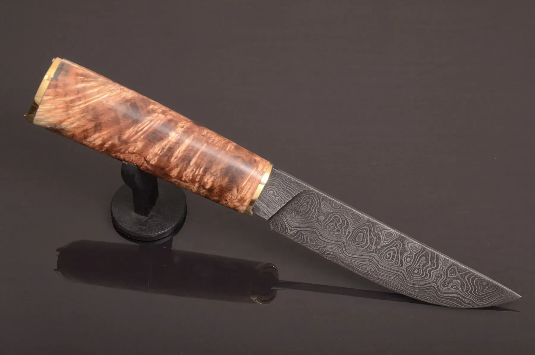Luxury Handmade Damascus Steel Knife with Maple Burl Handle