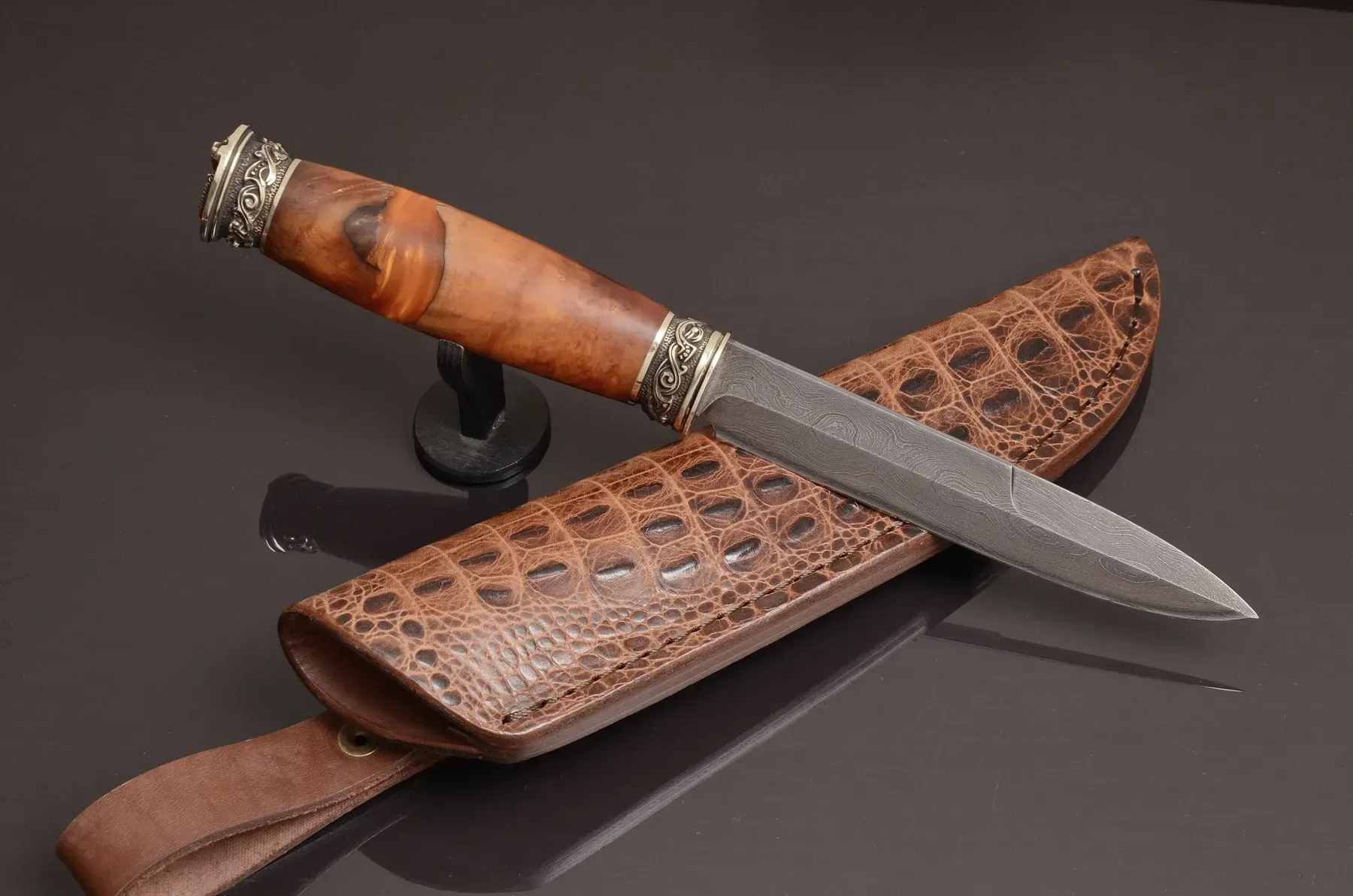 Handmade Damascus Steel Knife with Moose Head Cast Bolster