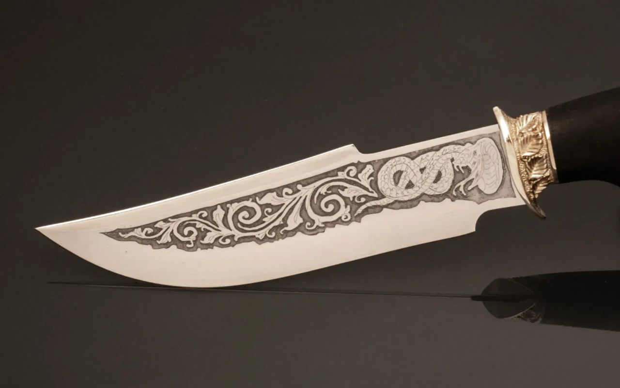 Collectible Knife with Stainless Steel Blade and Hornbeam Handle