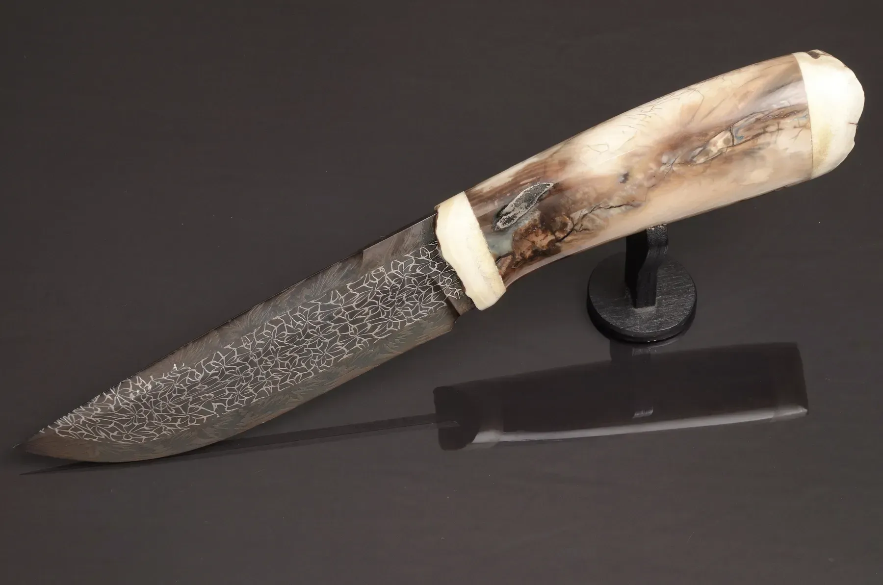 Exclusive Mosaic Damascus Knife with Mammoth Tooth Handle