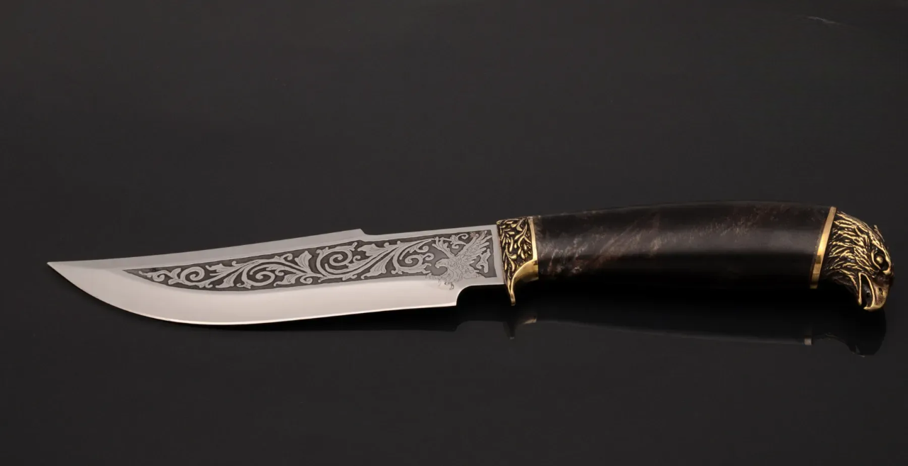 Falcon Motif Hunting Knife with Stainless Steel Blade and Burl Handle