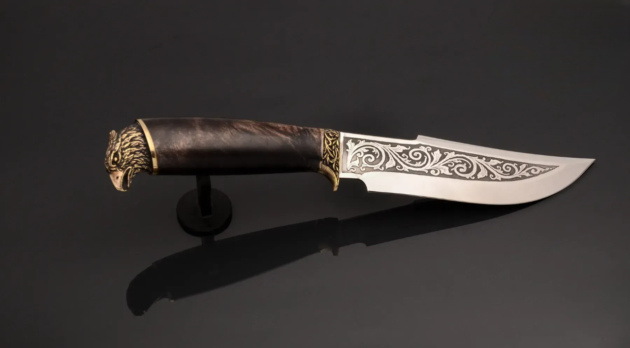 Falcon Motif Hunting Knife with Stainless Steel Blade and Burl Handle