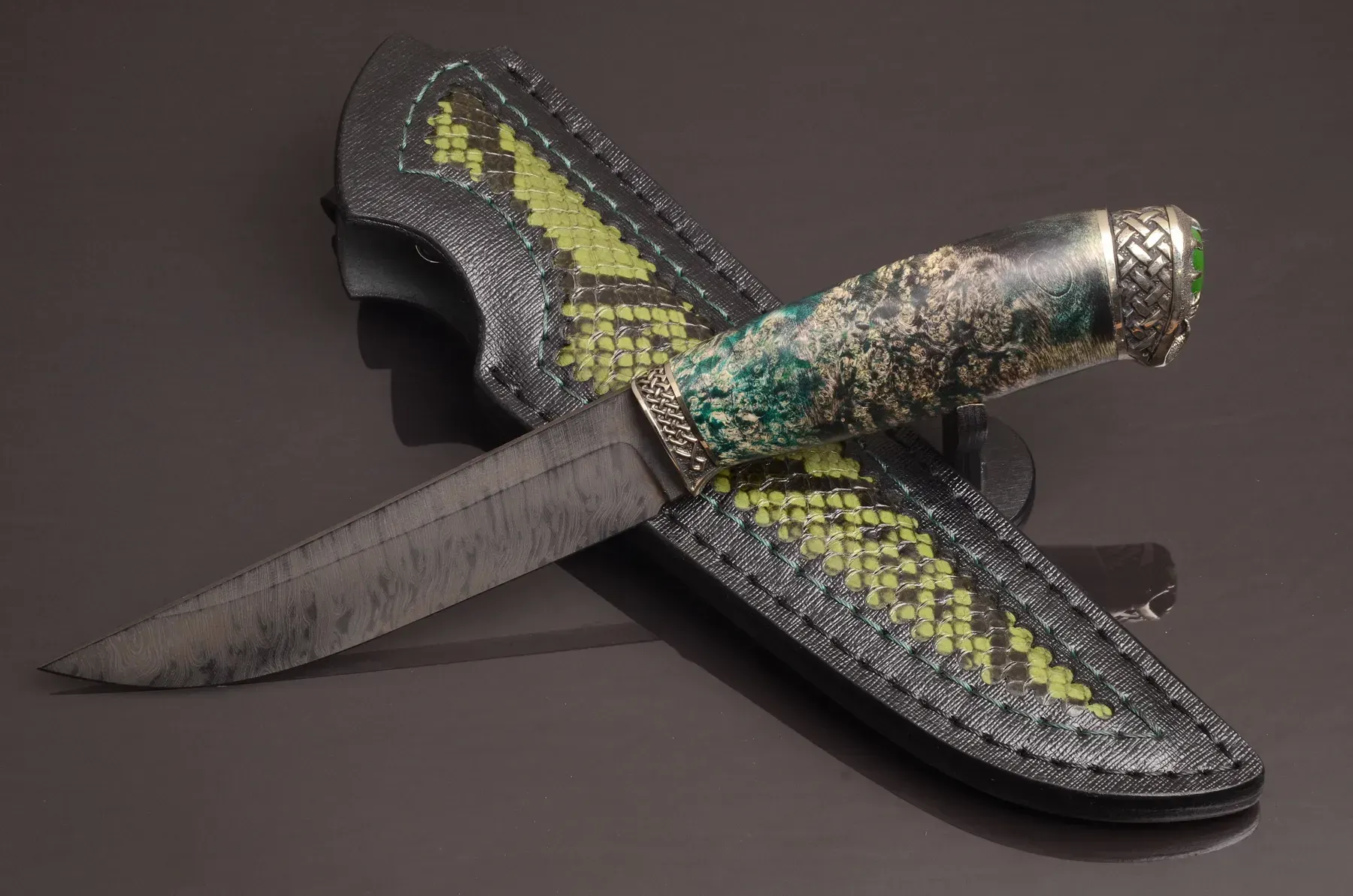 Handmade Damascus Steel Knife with Maple Burl Handle and Cat’s Eye