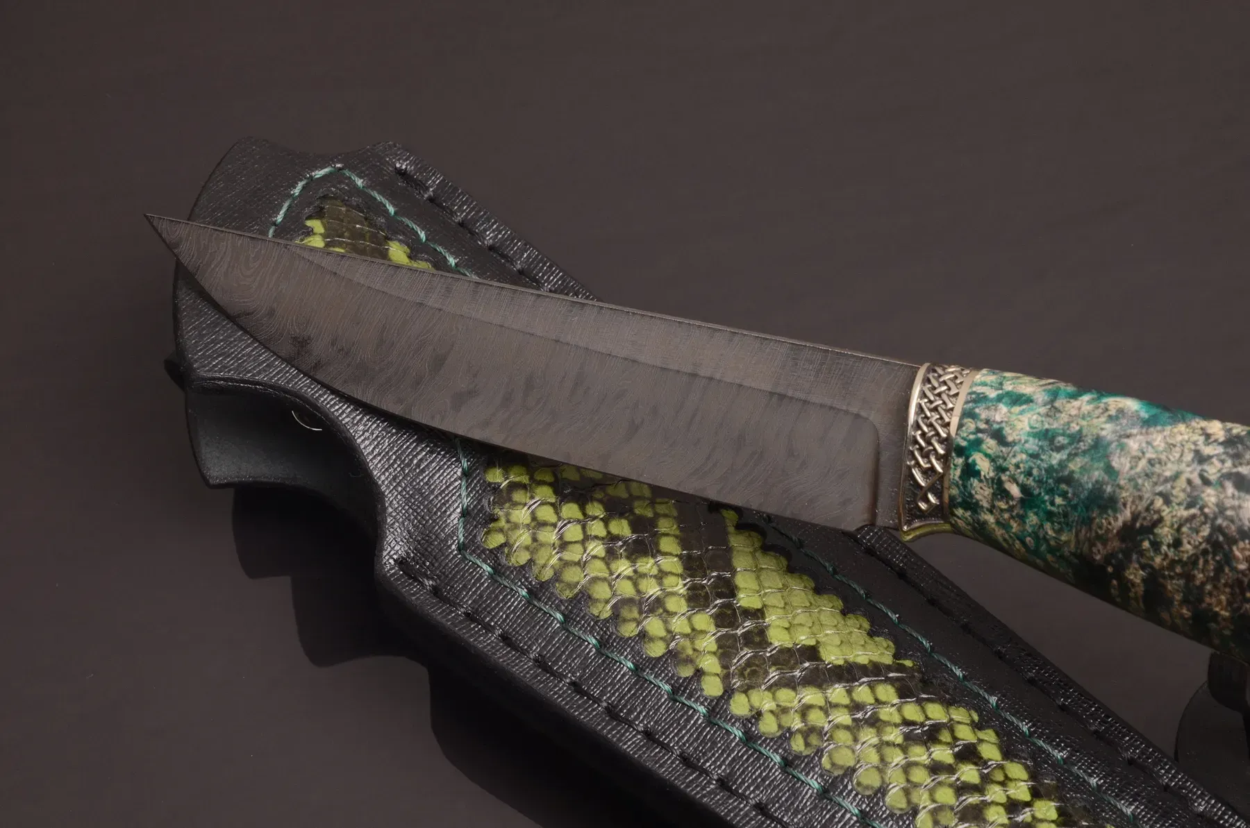 Handmade Damascus Steel Knife with Maple Burl Handle and Cat’s Eye