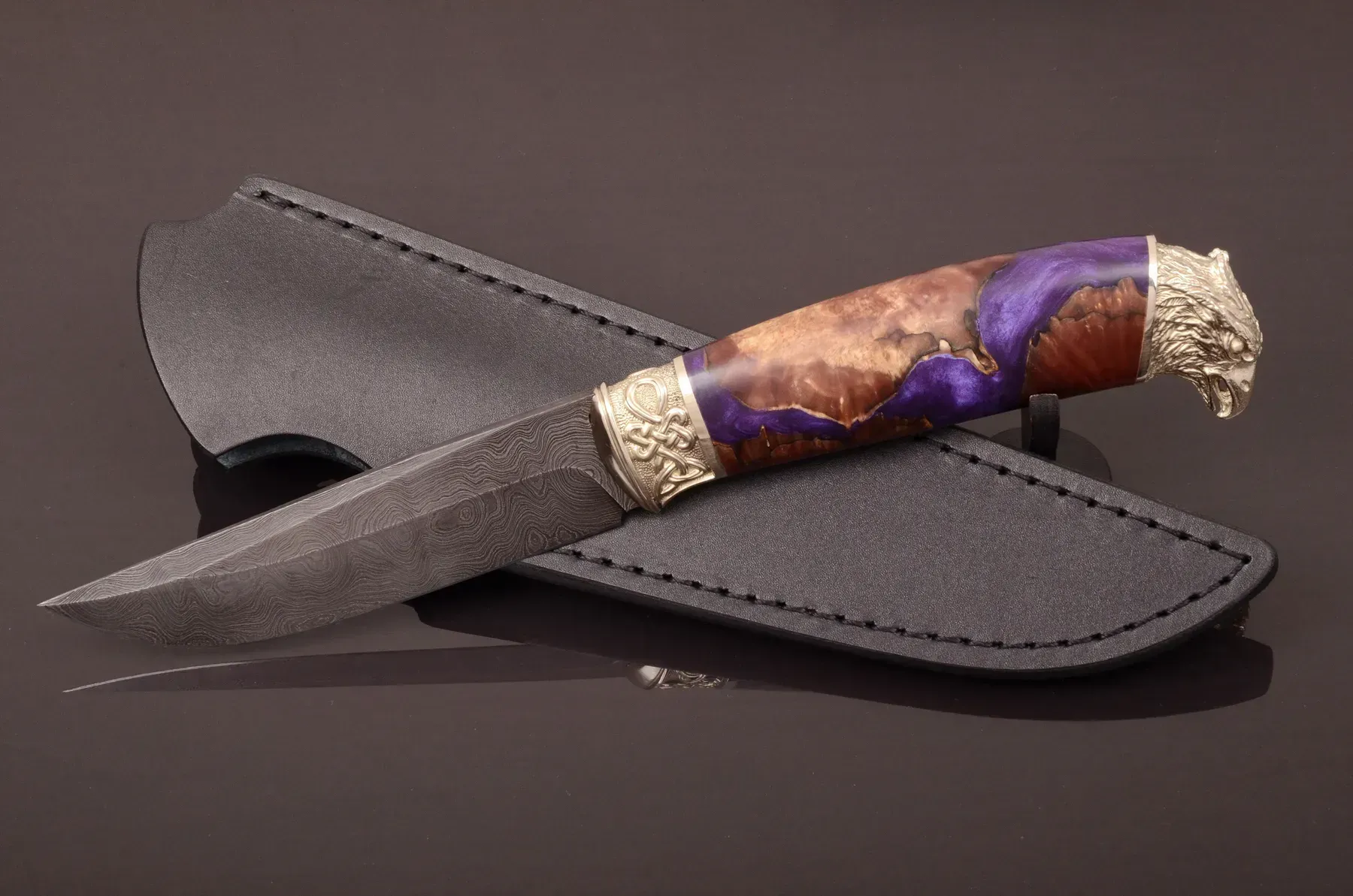 Handmade Damascus Steel Knife with Artistic Casting and Hybrid Handle