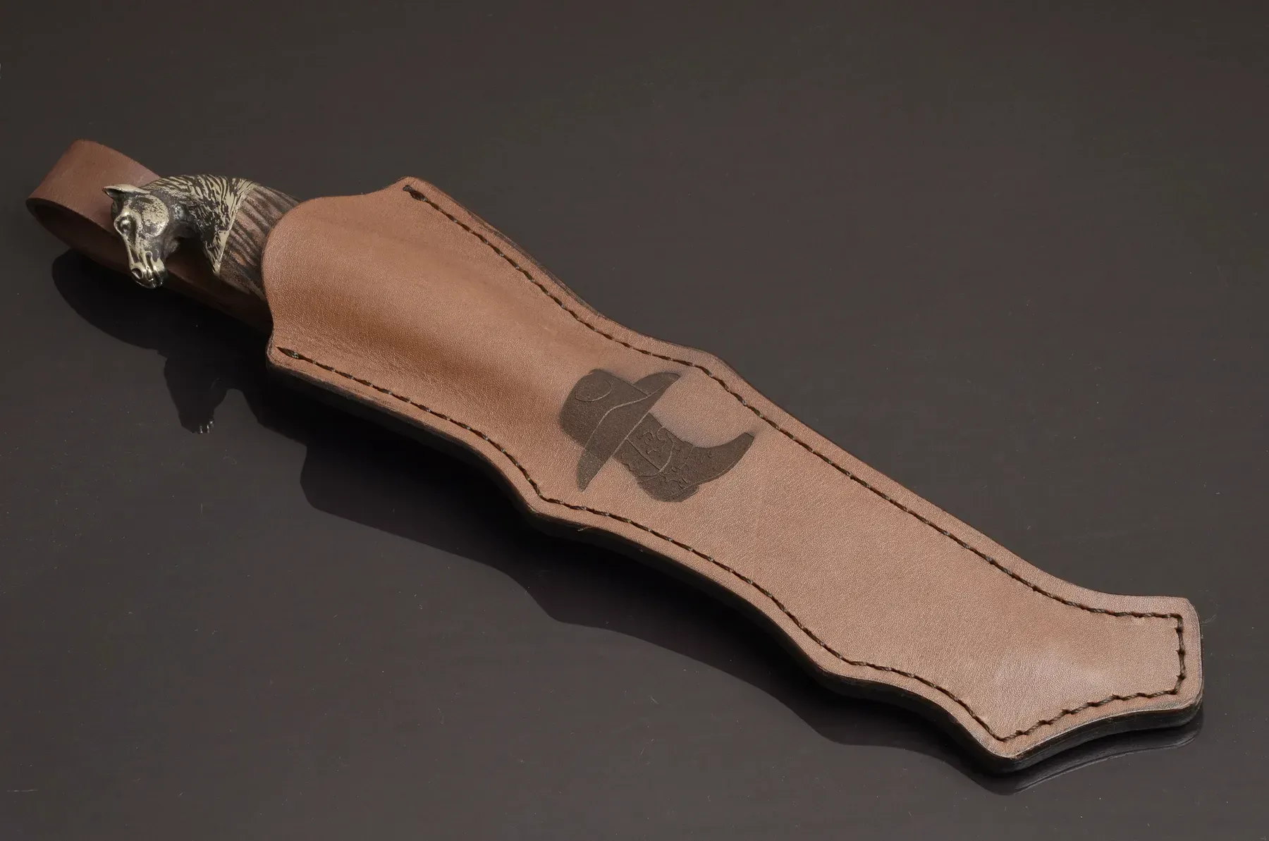 Mustang Handmade Knife with Walnut Handle & N690 Steel Blade - Elegant Knives