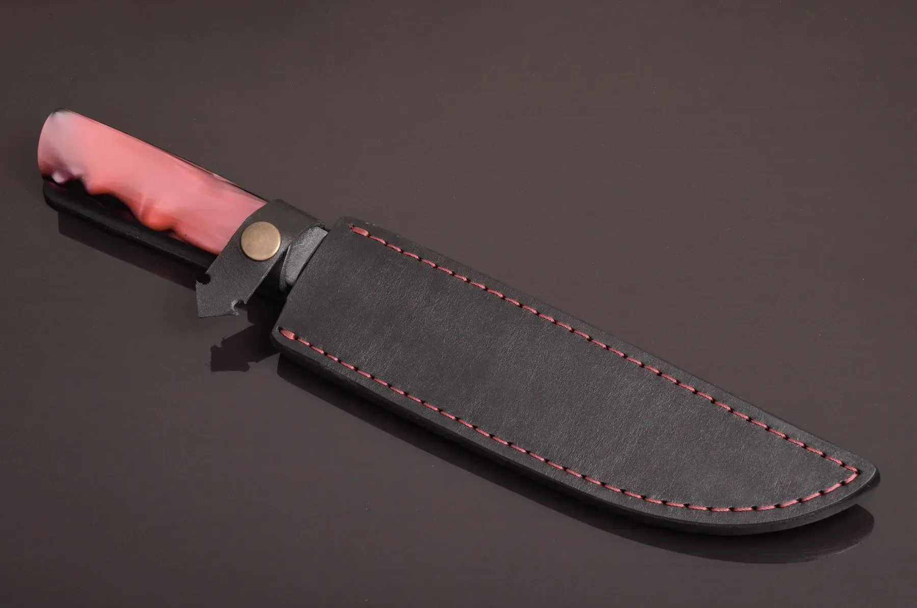 Exclusive Chef’s Knife with N690 Steel Blade and Acrylic Handle
