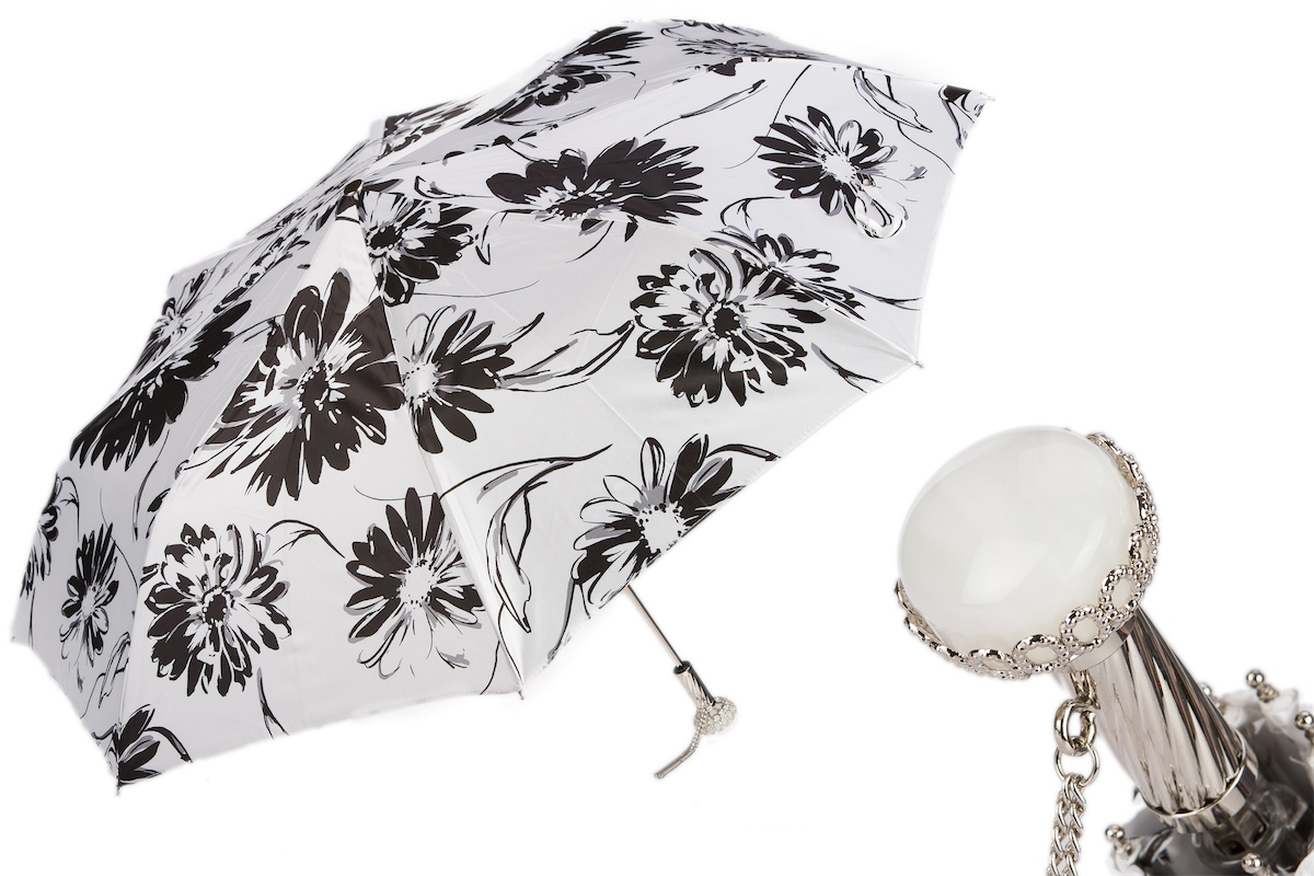 Chic Black and White Flowered Folding Umbrella – Handmade in Italy