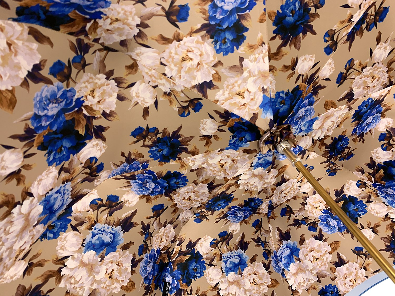Heavenly Blue Roses Interior Umbrella – Handcrafted Luxury