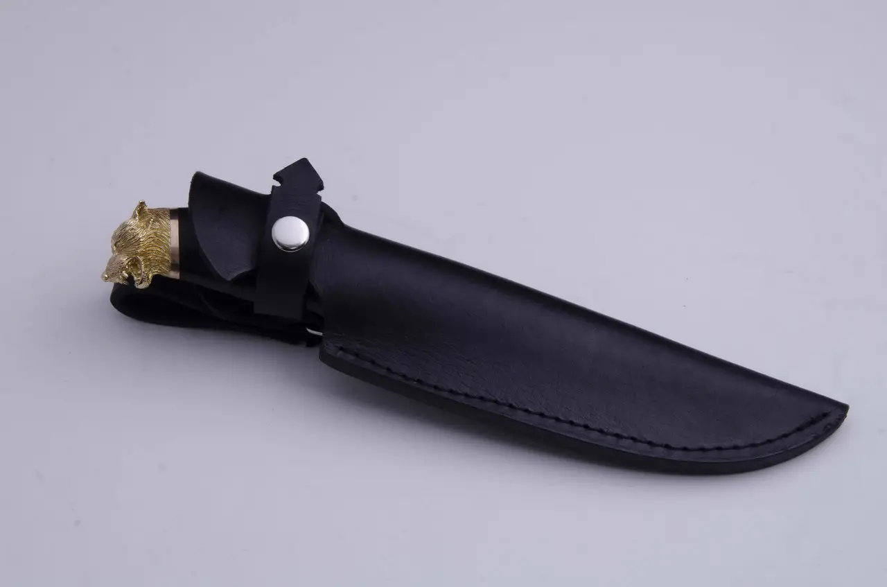 Premium bowie knives for hunting