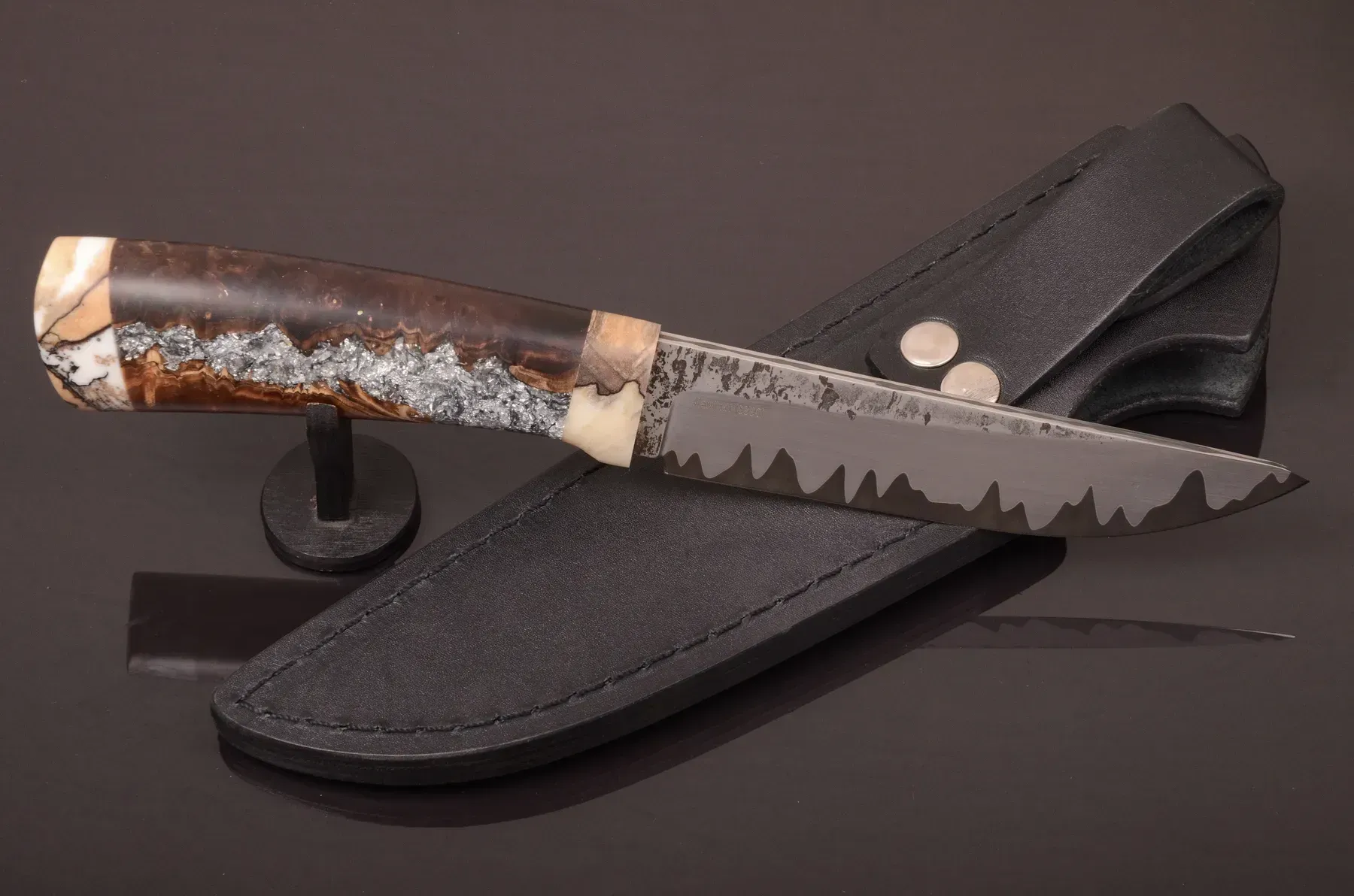 Exclusive S390 Knife with Hybrid Handle and Leather Sheath