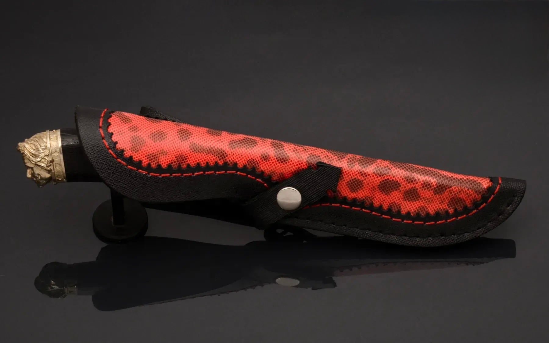 Custom handmade art knife design