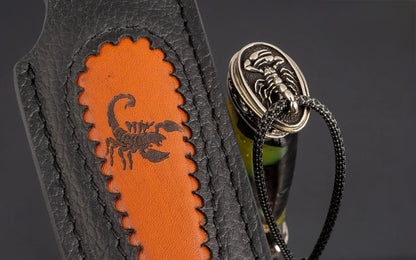 Premium handmade damascus art knife