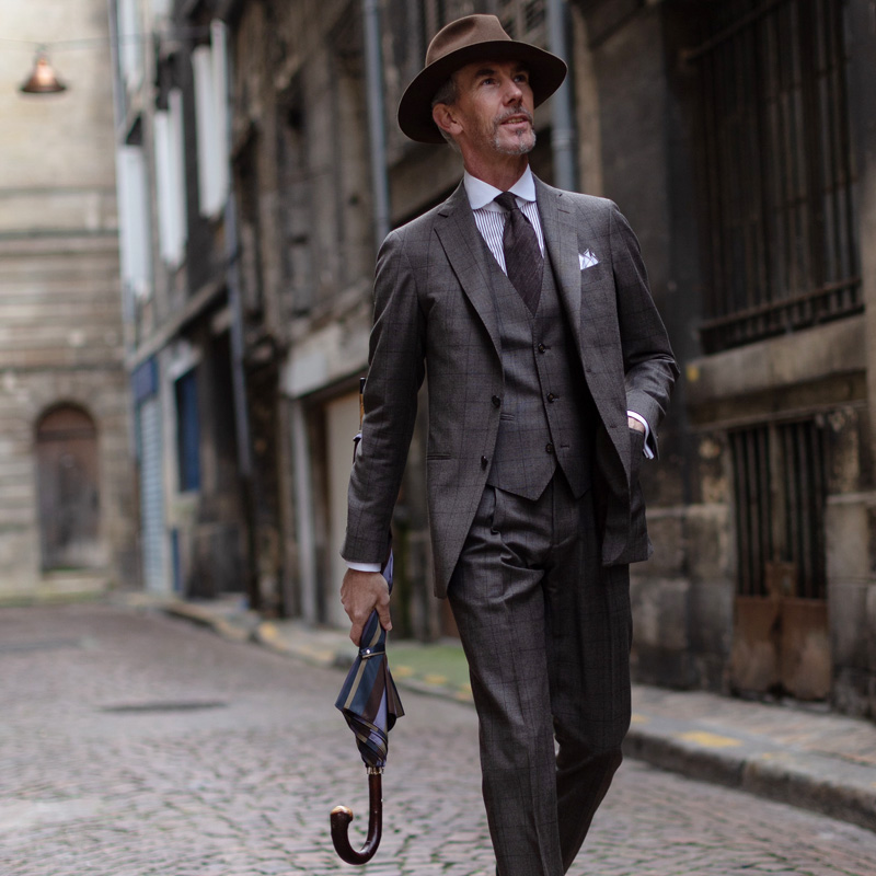 Solid Chestnut Striped Umbrella with Knob End – Handmade in Italy