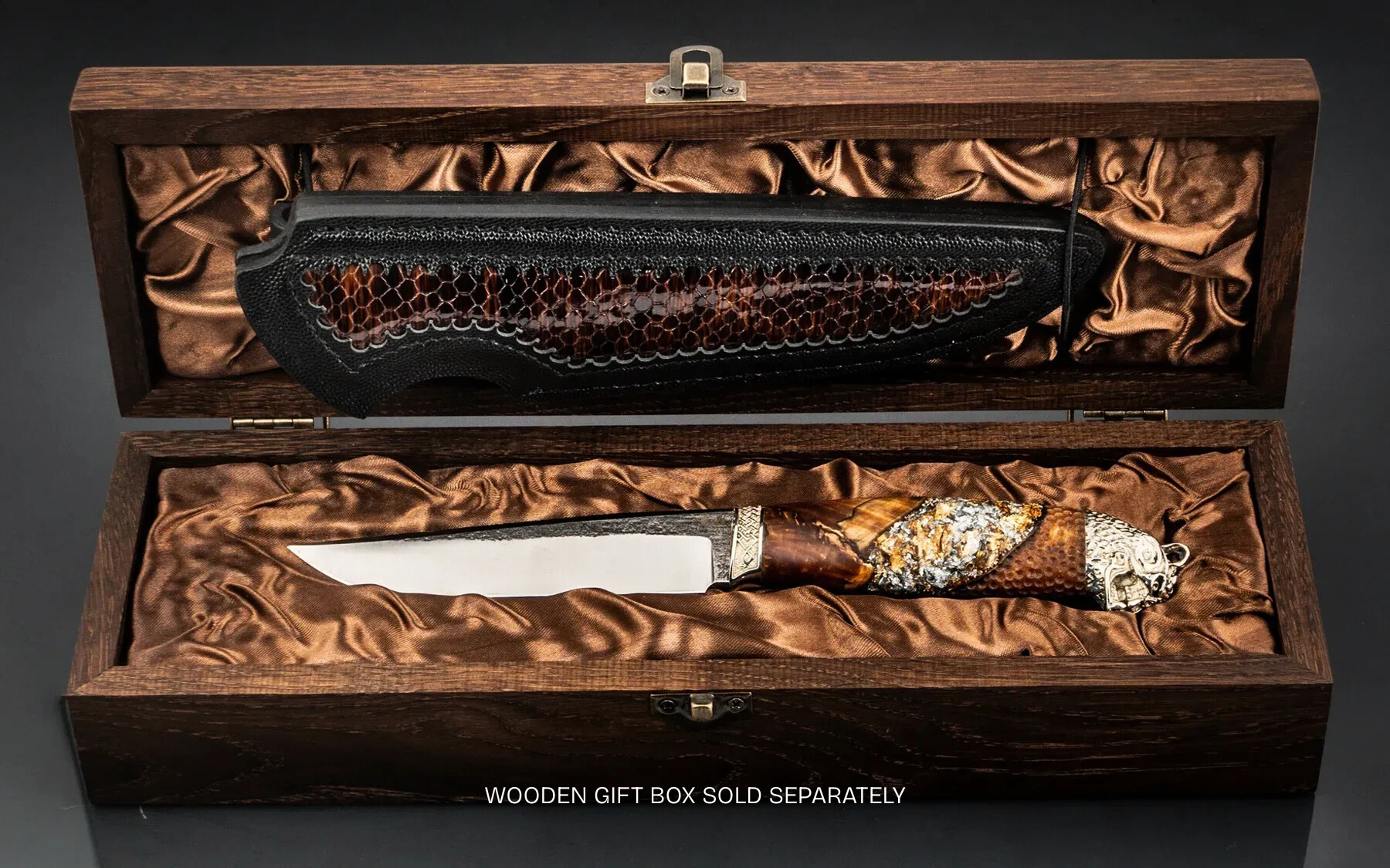 exclusive artisan knife collectible