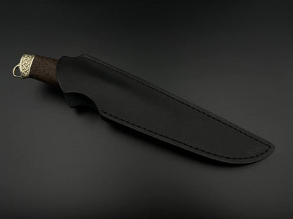 Hand-selected hunting knives