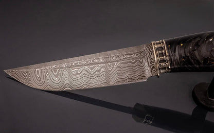 luxury handmade knife with skull design handle